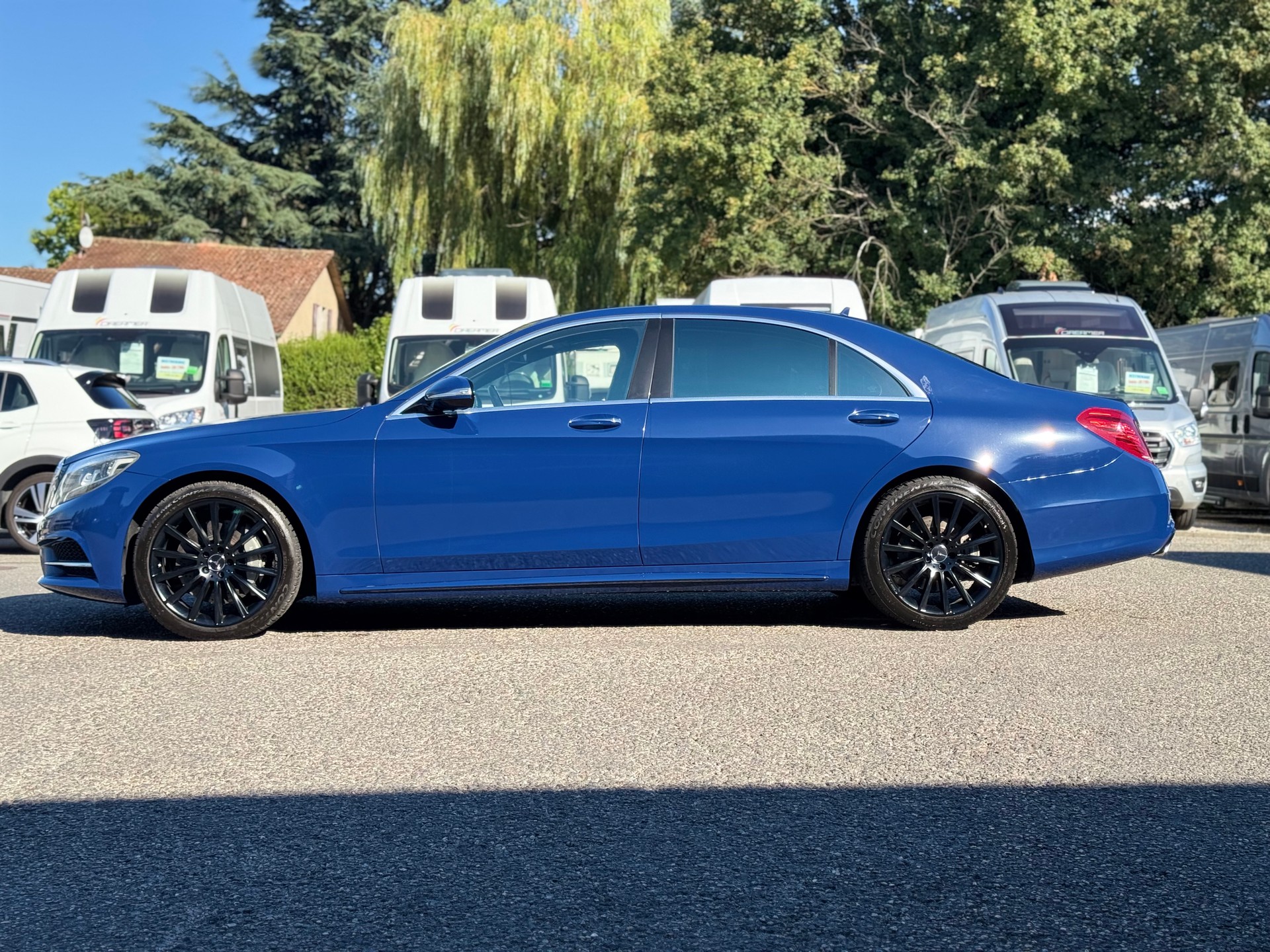 MERCEDES-BENZ S 500 V8 lang-image-3