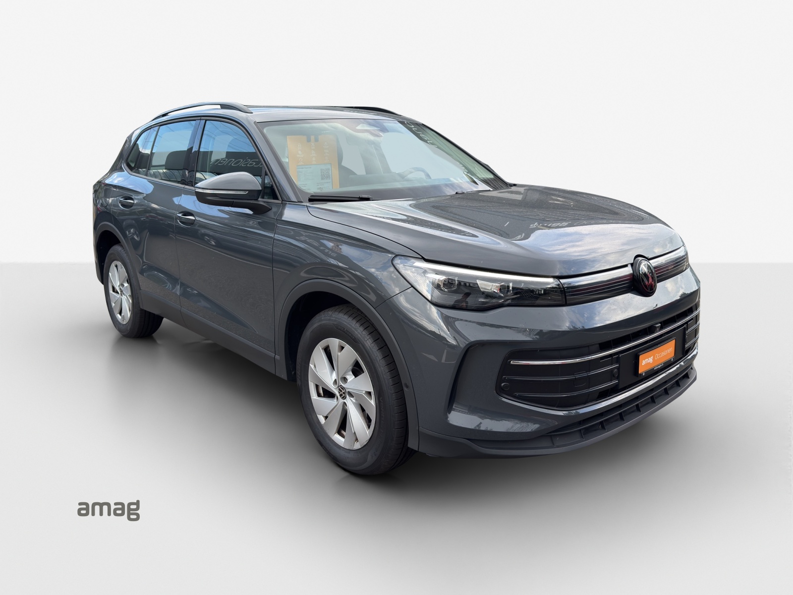 VW Tiguan 2.0 TSI DSG Life 4Motion-image-5