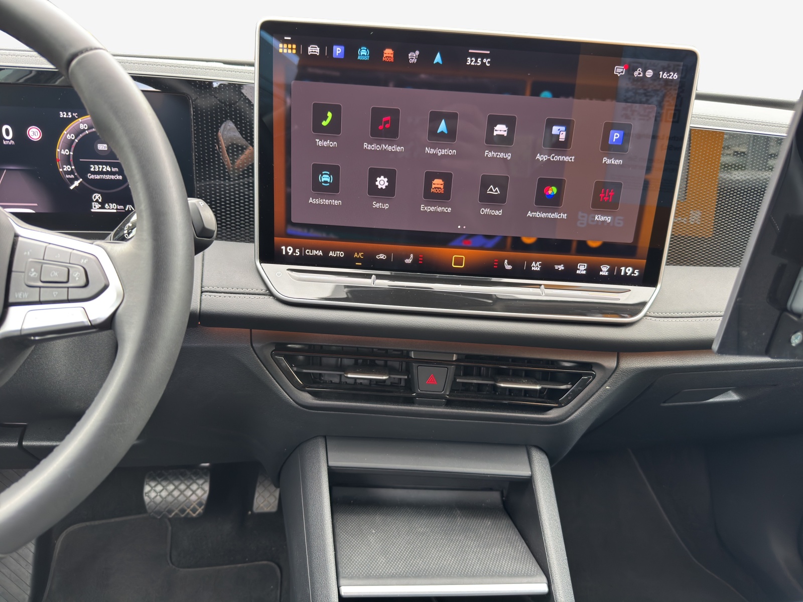 VW Tiguan 2.0 TSI DSG Life 4Motion-image-10