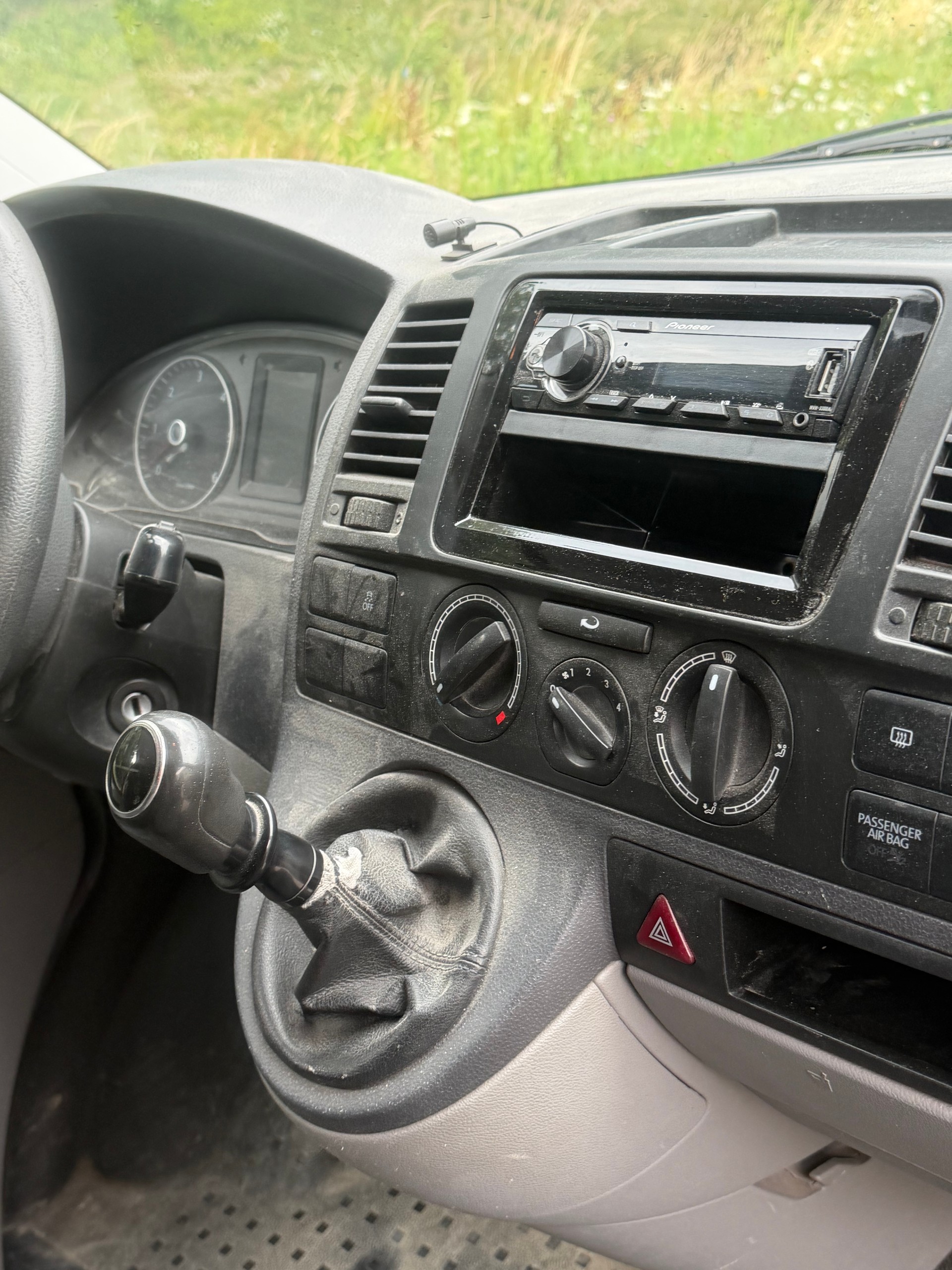 VW T5 2.0 TDI 4Motion-image-7