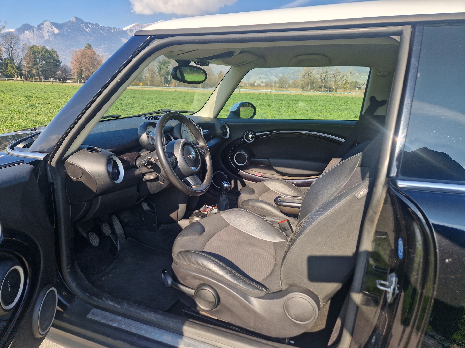 MINI Cooper-image-7