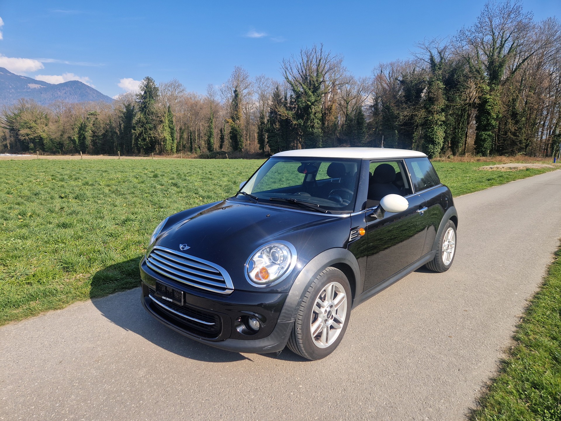 MINI Cooper-image-0