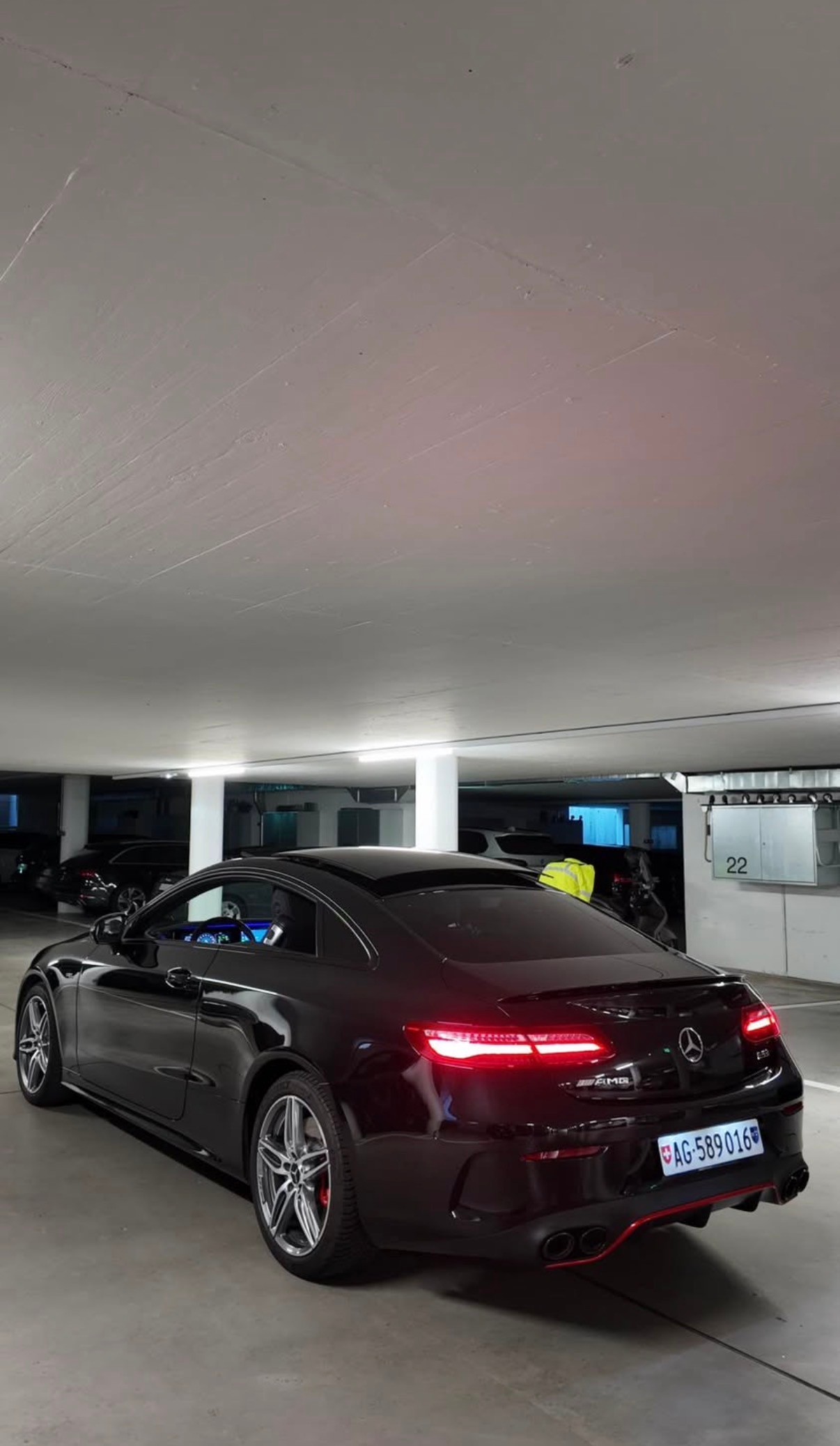 MERCEDES-BENZ E 53 AMG 4matic+-image-1