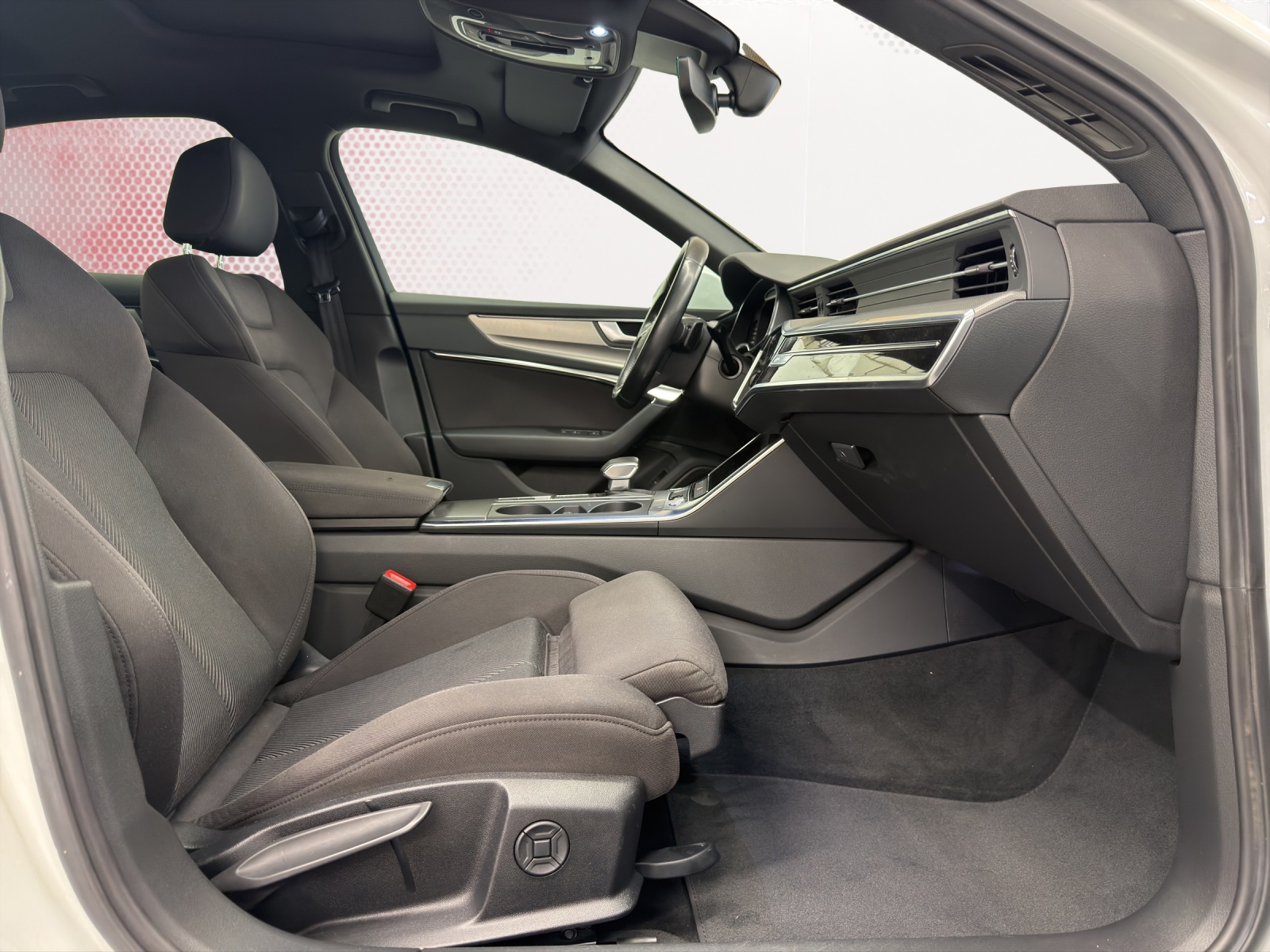 AUDI A6 Limousine 40 TDI Sport S-tronic-image-12