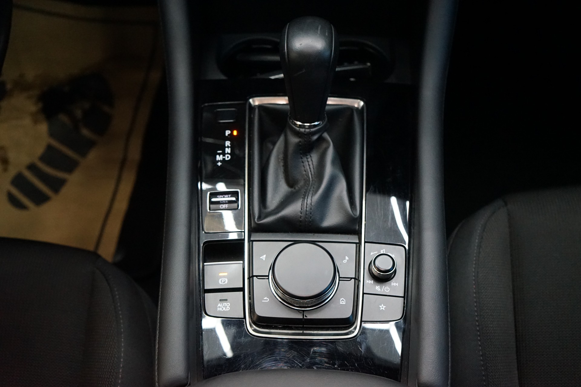 MAZDA 3 Hatchback SKYACTIV-X M Hybrid 186 Ambition Automat-image-11