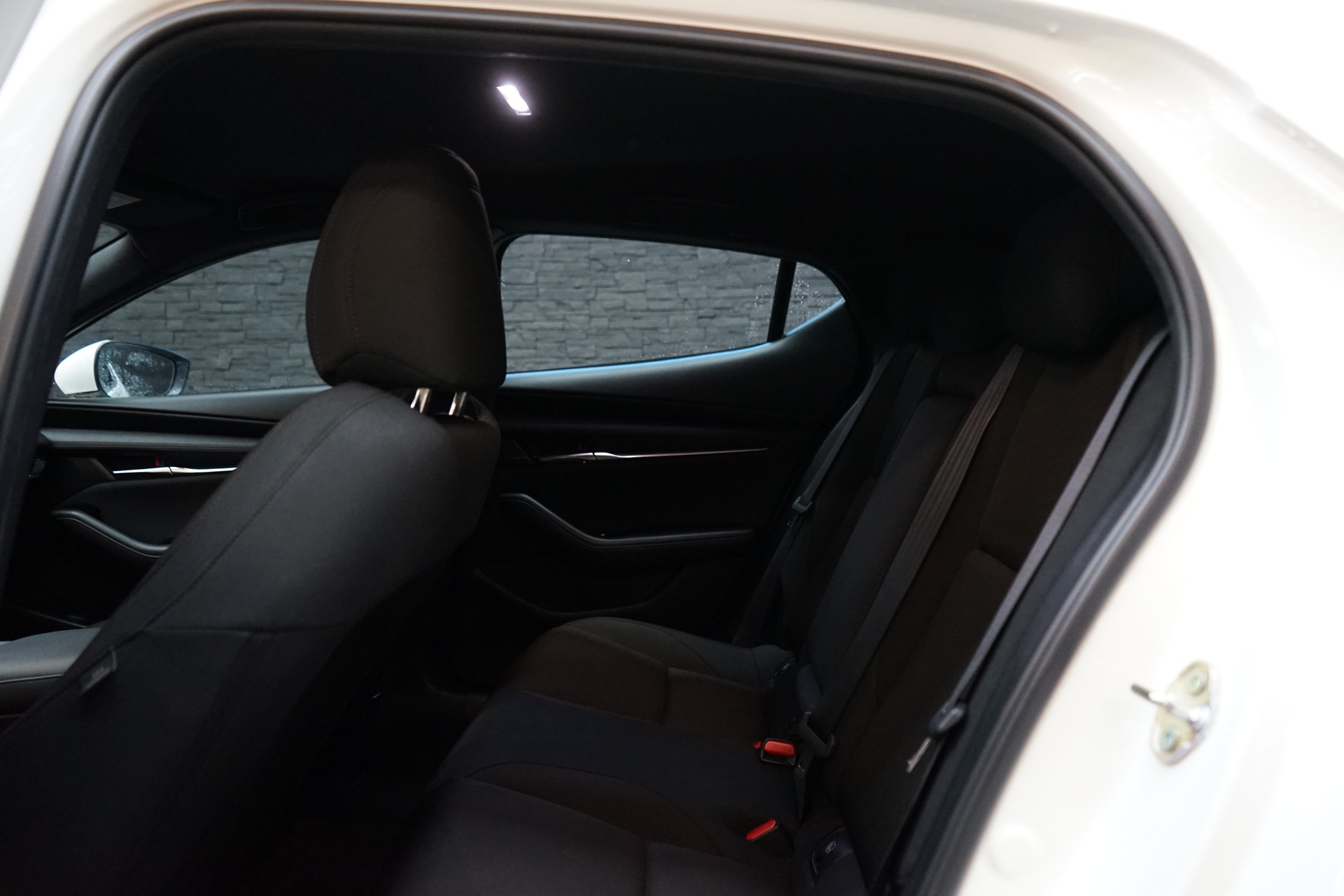 MAZDA 3 Hatchback SKYACTIV-X M Hybrid 186 Ambition Automat-image-19