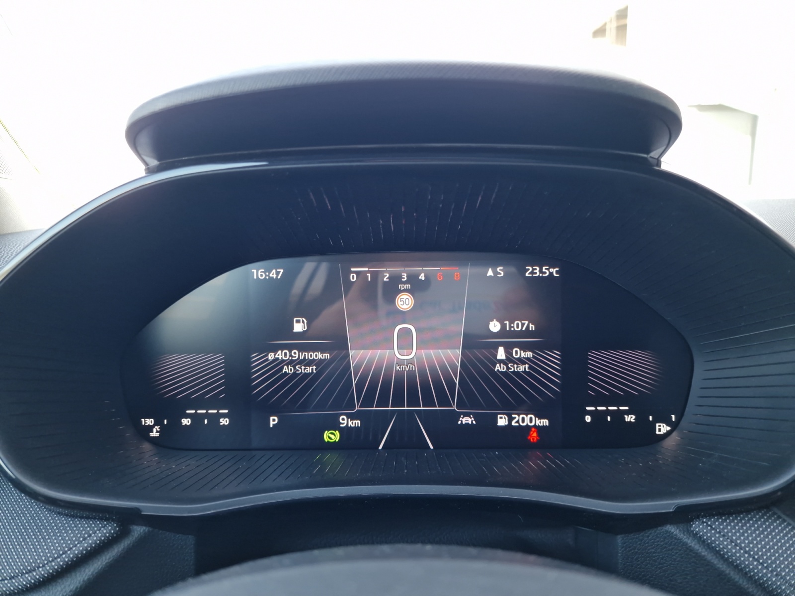 SKODA Fabia 1.0 TSI Extra Plus DSG-image-13