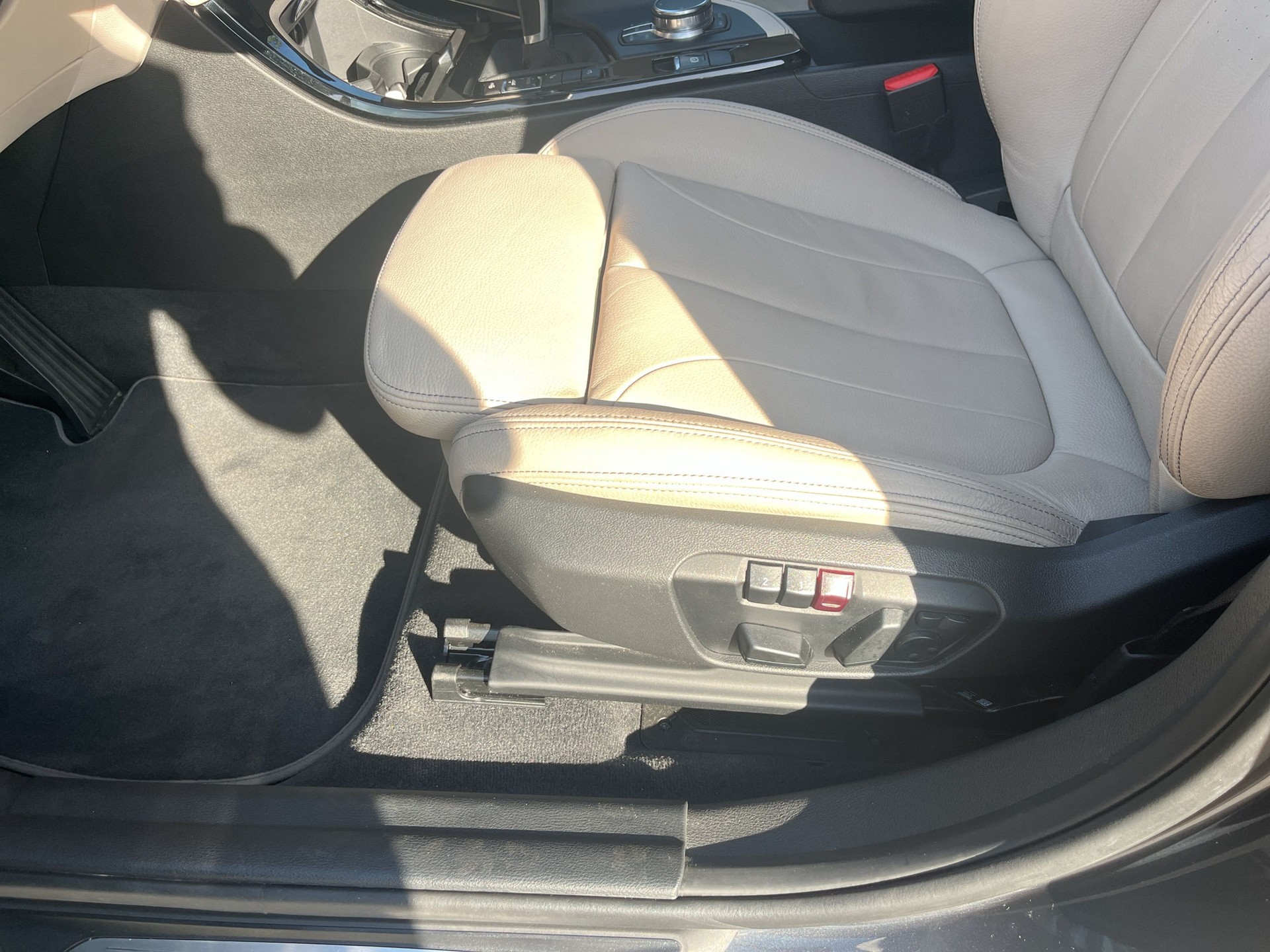 BMW X2 xDrive 20d M Sport Steptronic-image-18