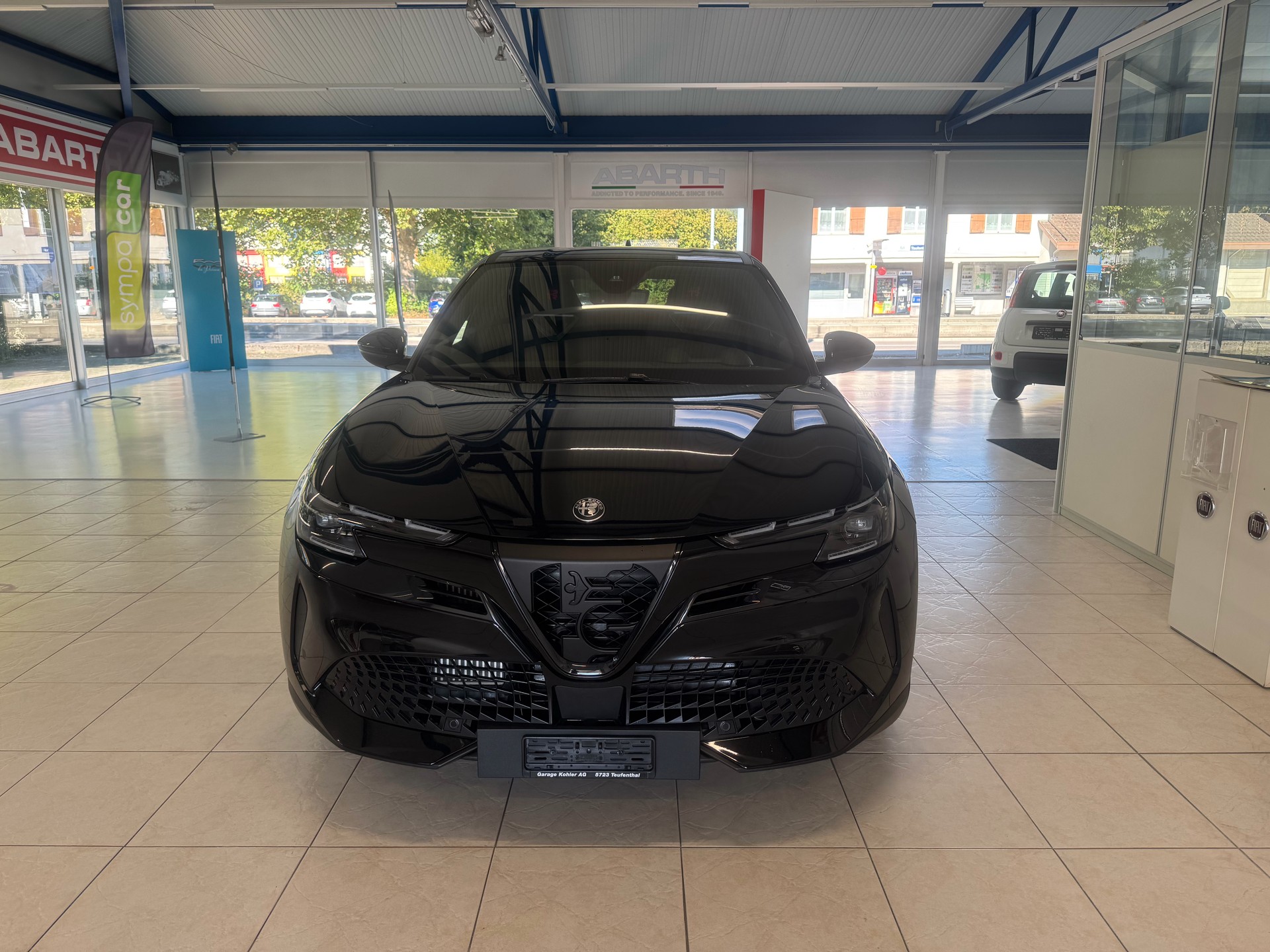 ALFA ROMEO Junior 1.2 48V Hybrid Speciale-image-2
