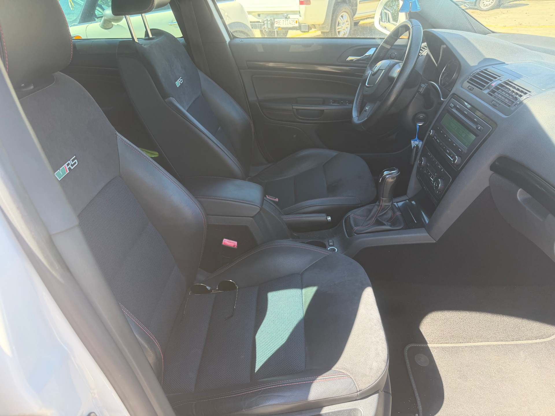 SKODA Octavia Combi 2.0 TSI RS-image-6