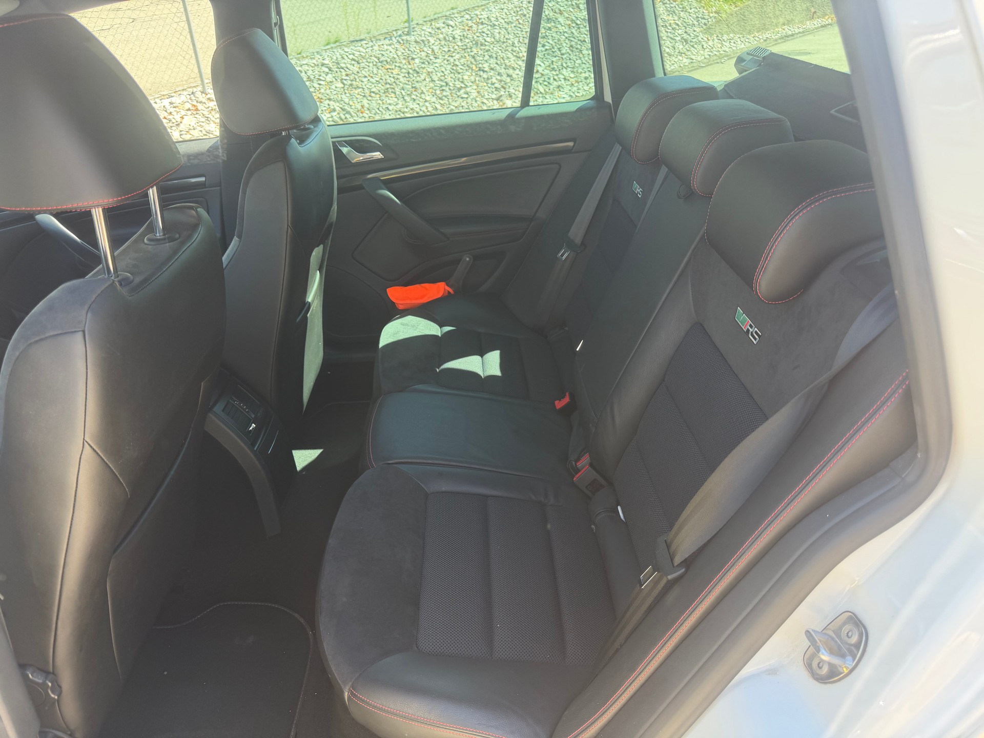 SKODA Octavia Combi 2.0 TSI RS-image-7