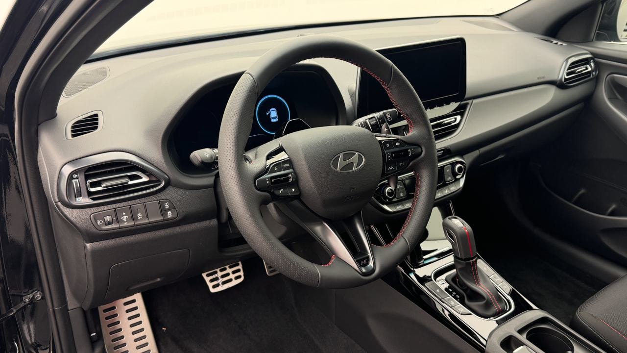 HYUNDAI i30 Wagon 1.6 T-GDi N-Line DCT-image-6