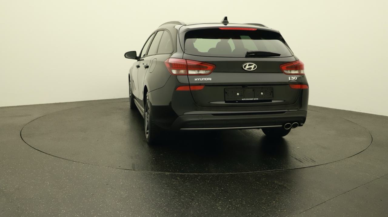 HYUNDAI i30 Wagon 1.6 T-GDi N-Line DCT-image-3