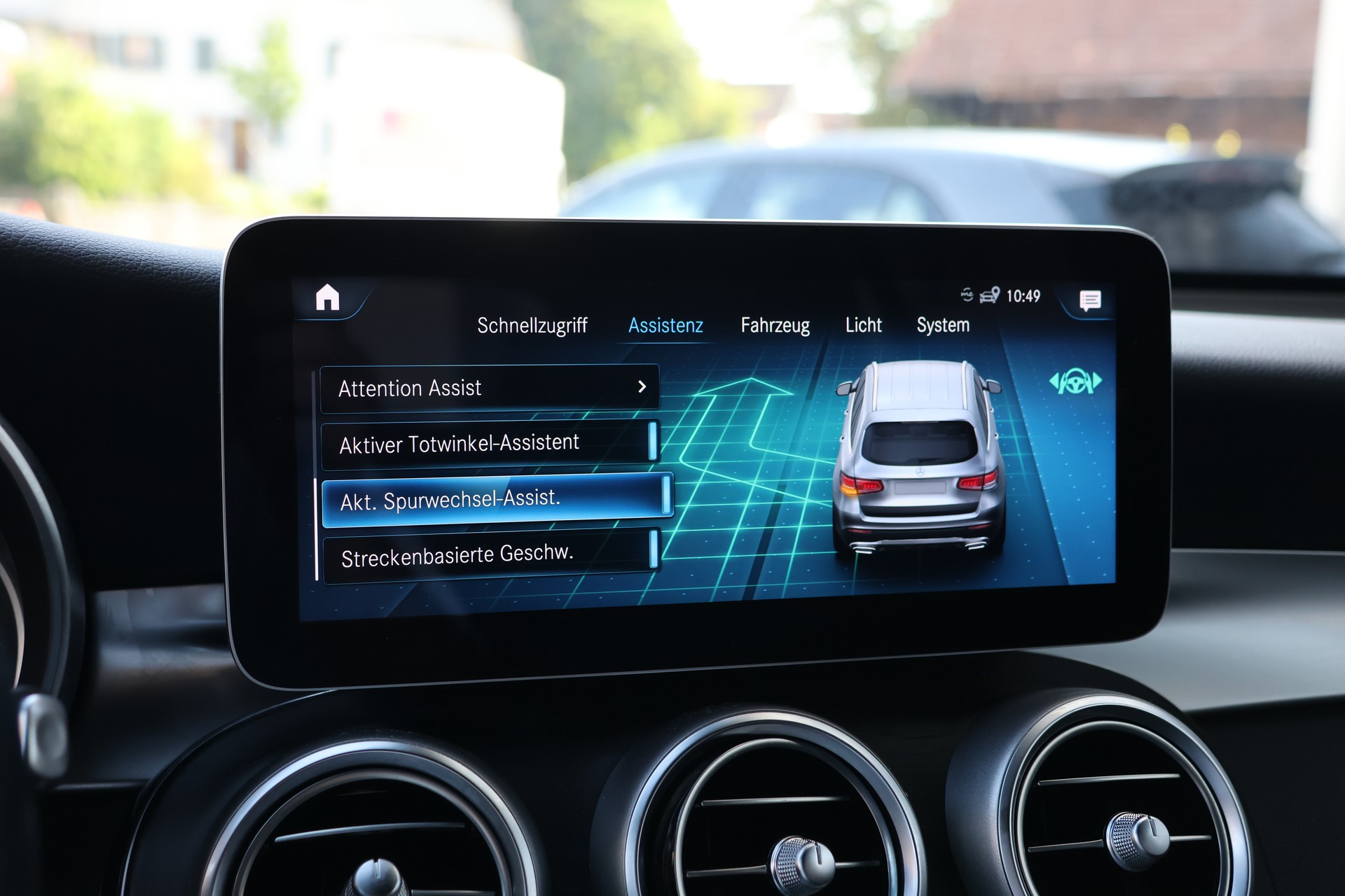 MERCEDES-BENZ GLC 200 AMG Line 4Matic 9G-Tronic (CH)-image-23