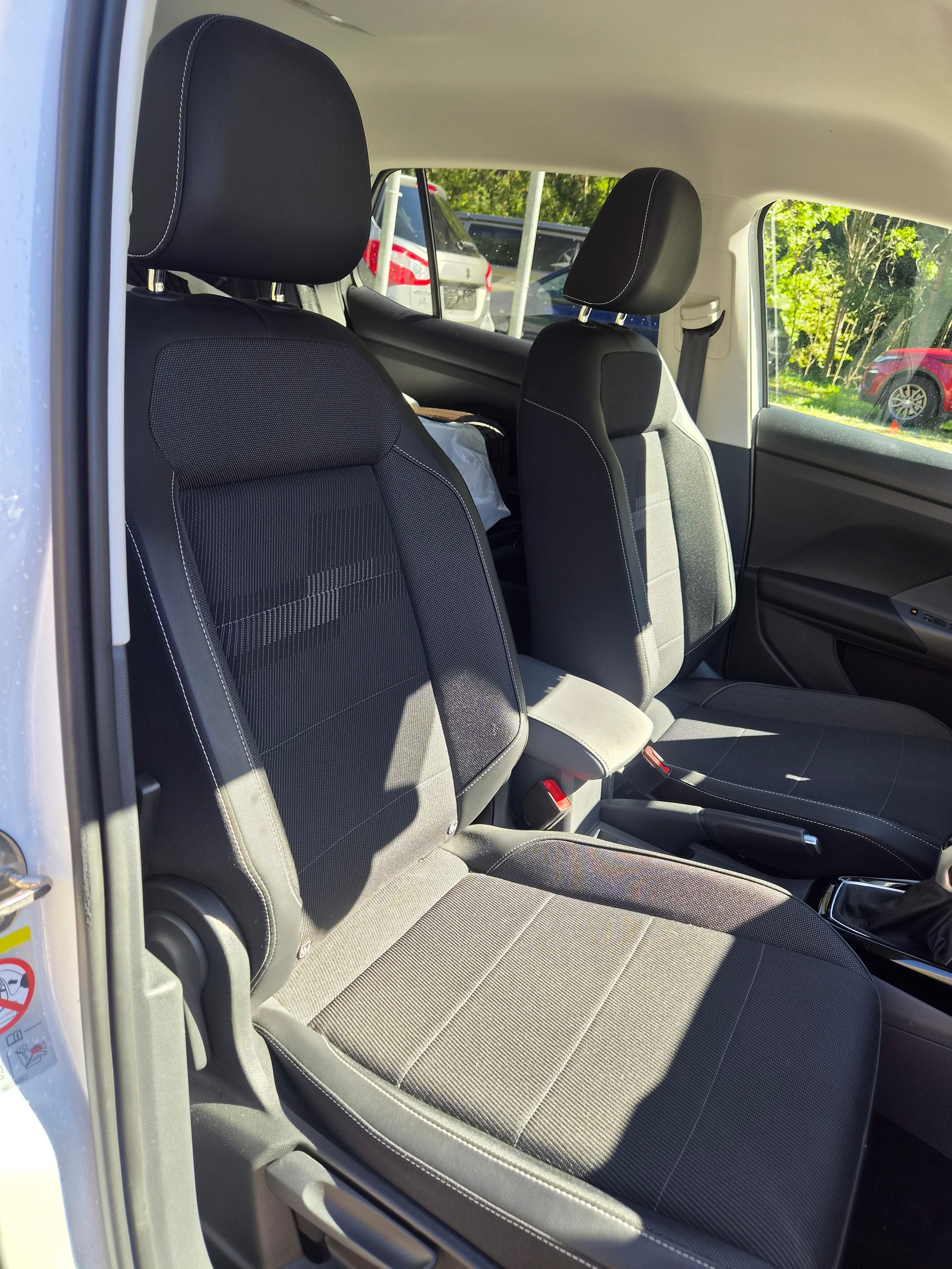VW T-Cross 1.0 TSI Style DSG-image-5