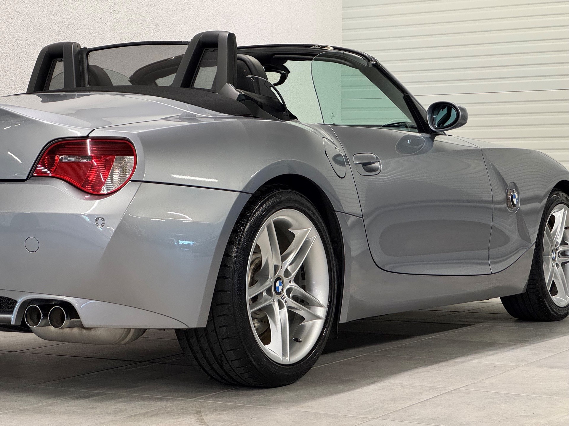 BMW Z4 M Roadster-image-12