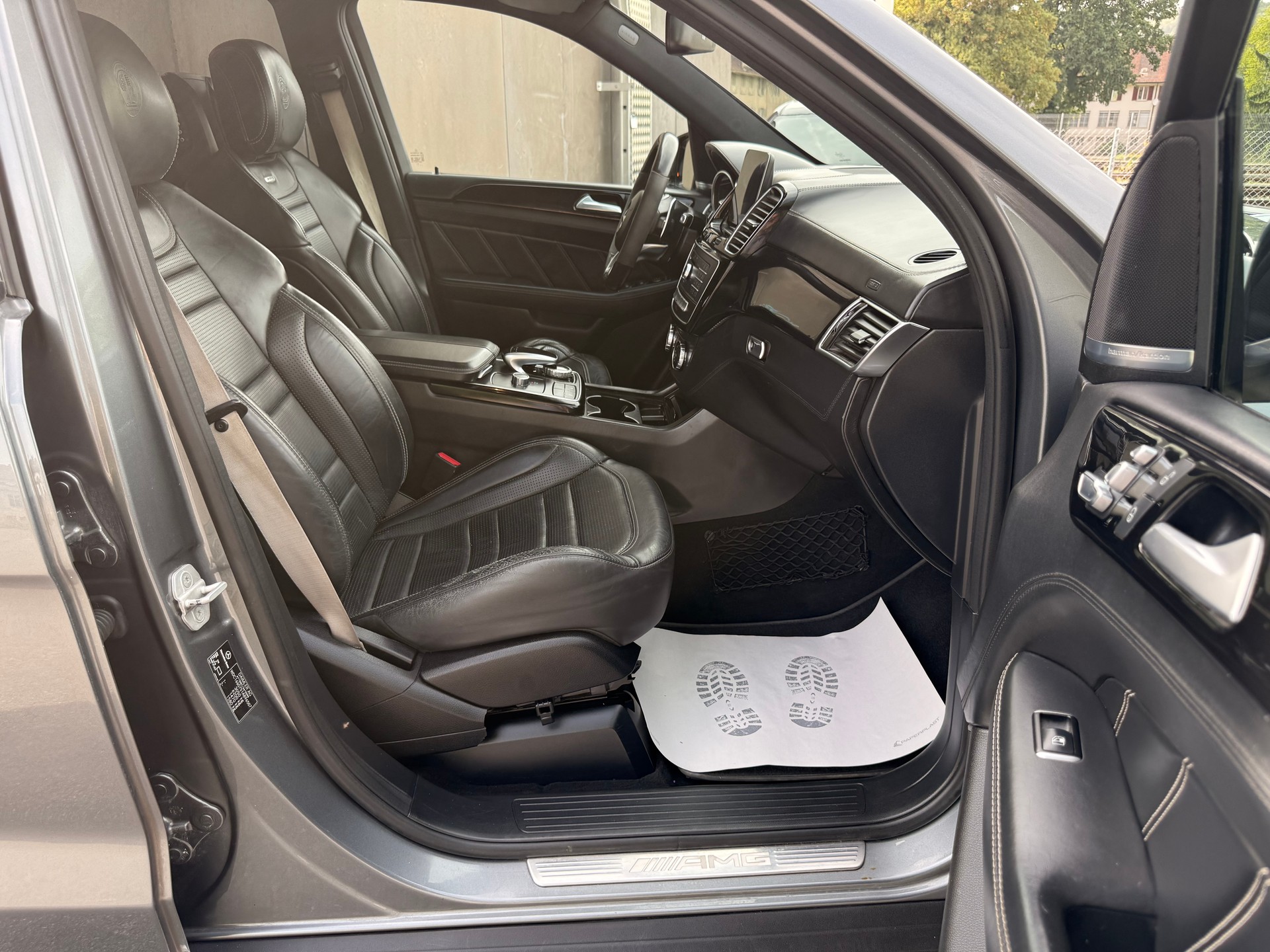 MERCEDES-BENZ GLE 63 S AMG 4Matic Speedshift Plus 7G-Tronic-image-11