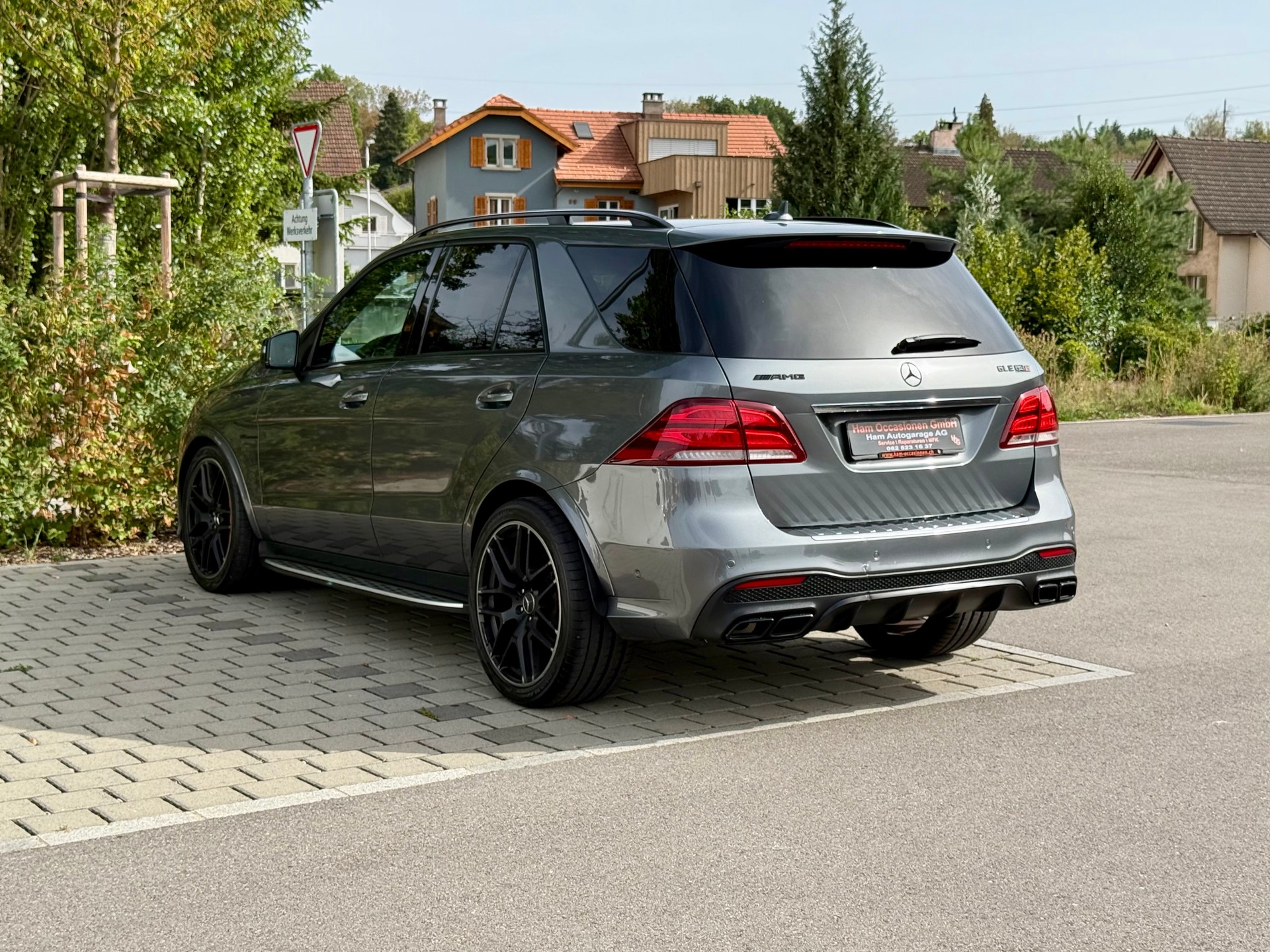 MERCEDES-BENZ GLE 63 S AMG 4Matic Speedshift Plus 7G-Tronic-image-2