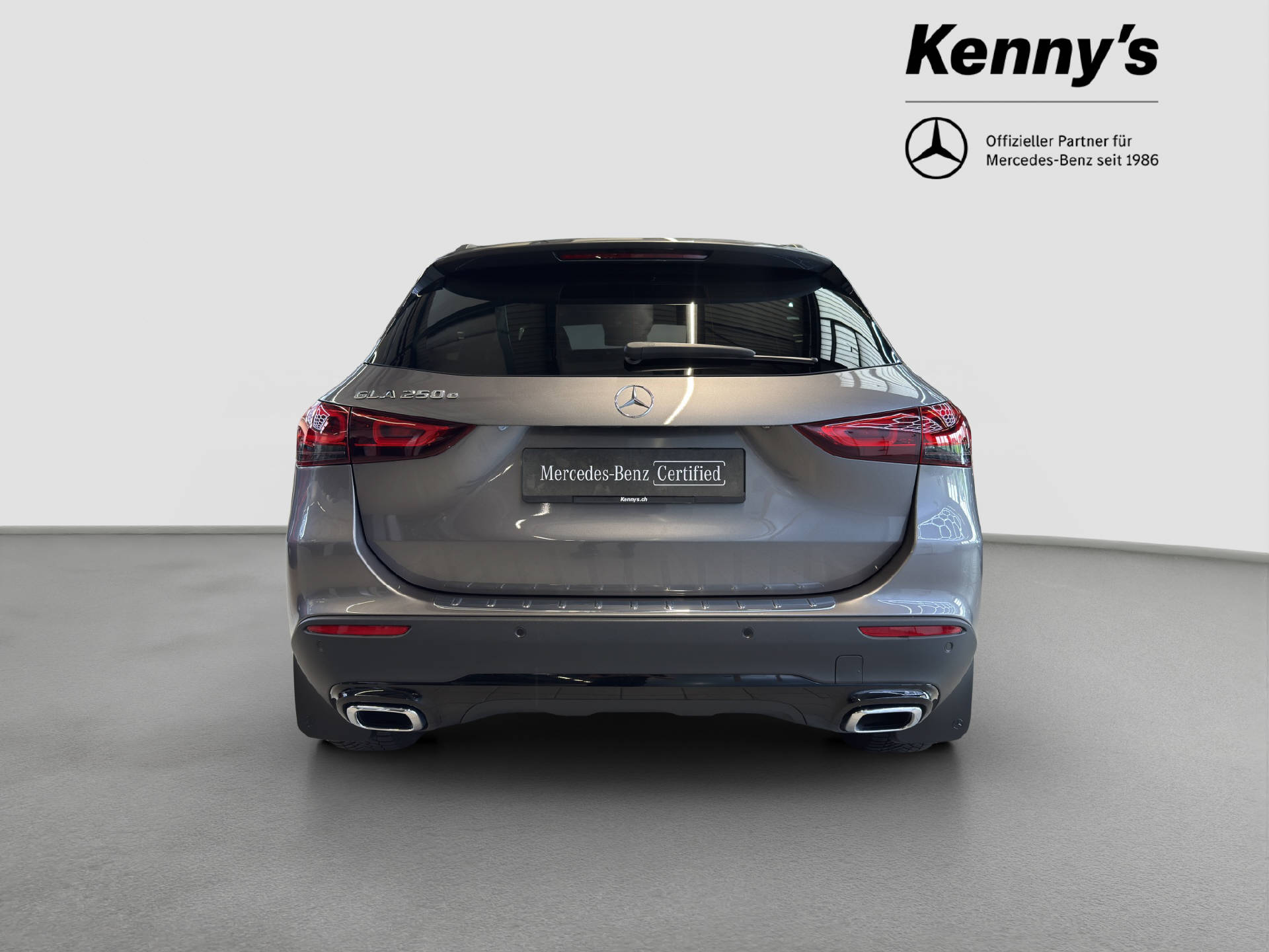 MERCEDES-BENZ GLA 250 e Progressive-image-4