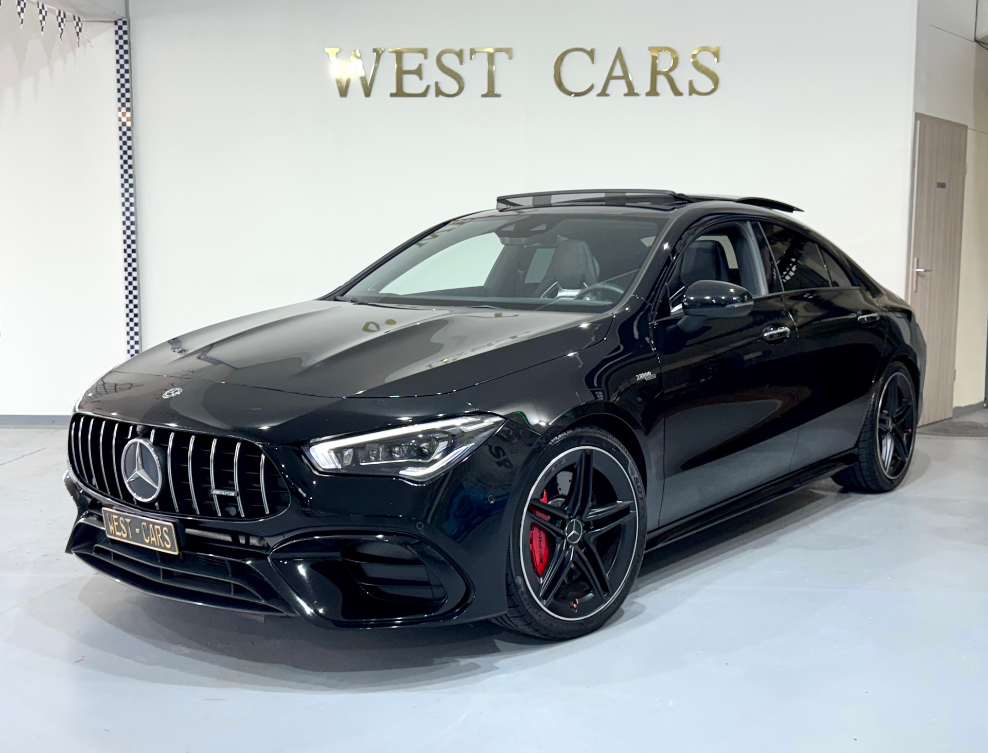 MERCEDES-BENZ CLA 45 AMG 4Matic+ 8G-DCT Black Edition-image-0