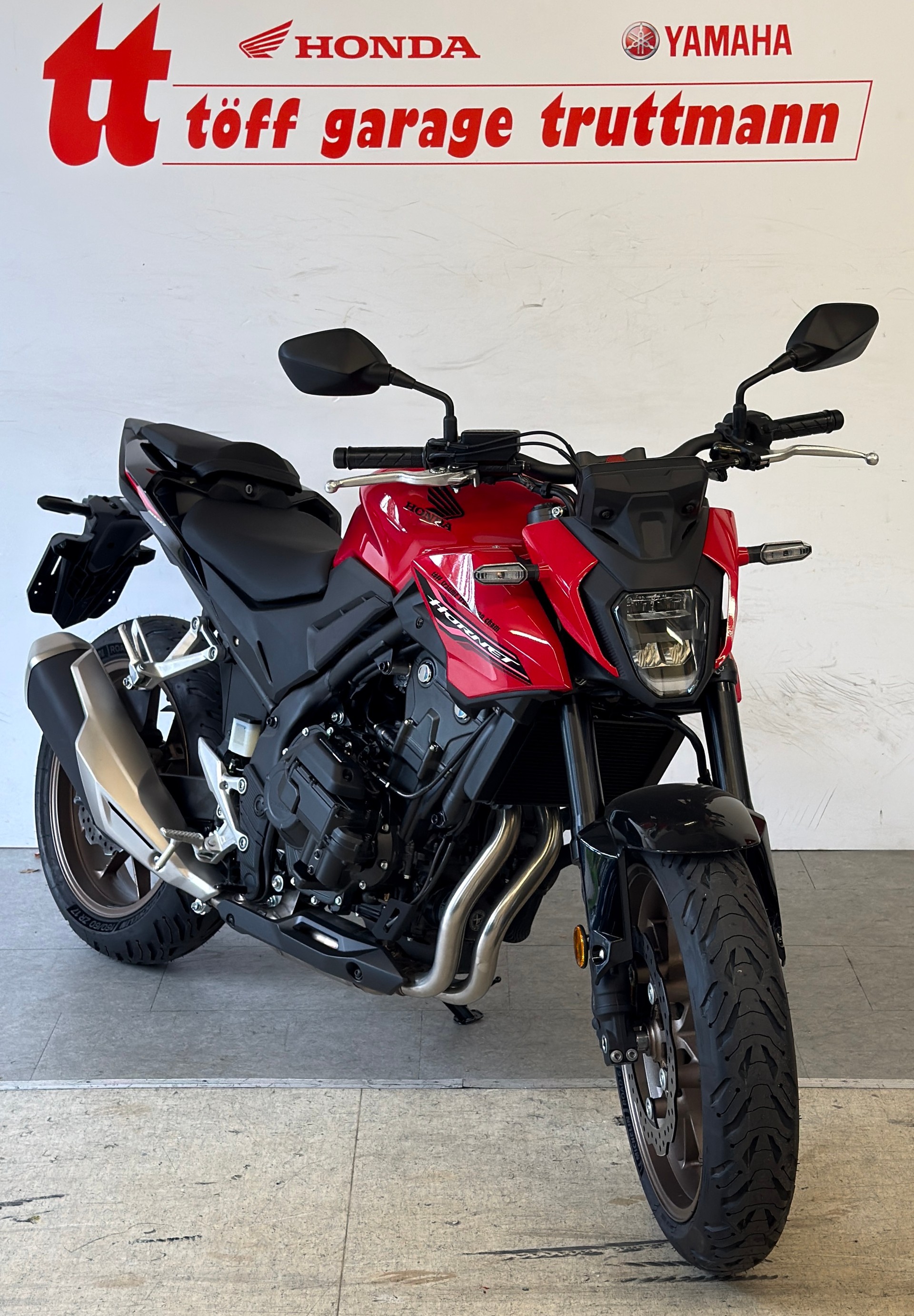 HONDA CB 500 Hornet E-Clutch-showroom-element-2