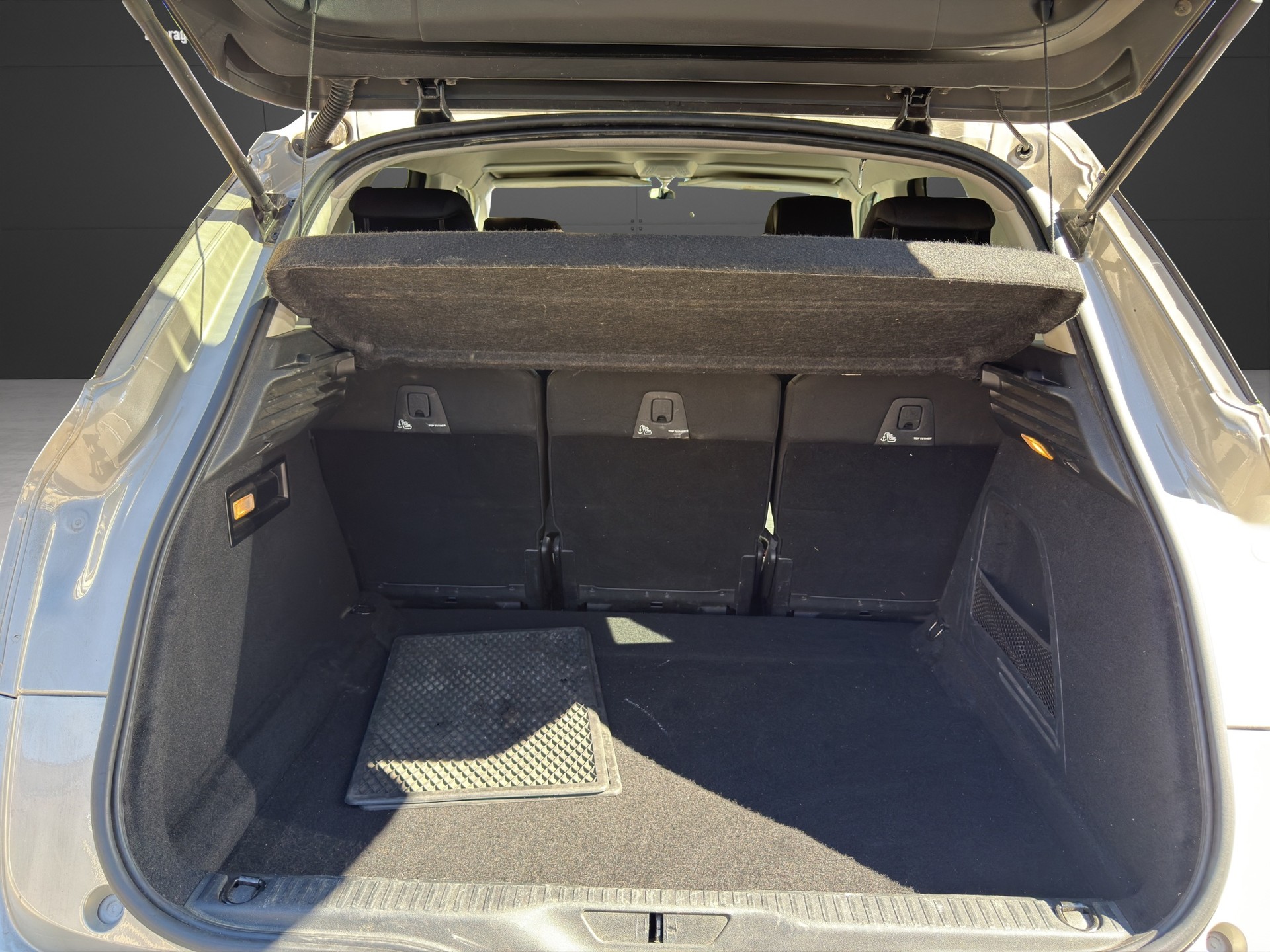 CITROEN C4 Picasso 1.2 Pure Tech Feel-image-14