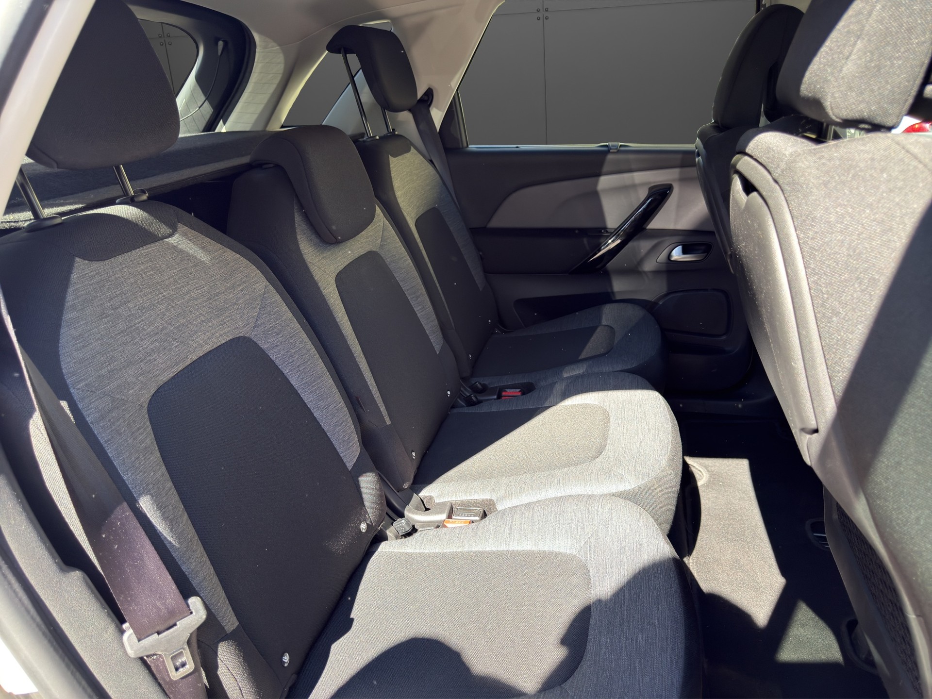 CITROEN C4 Picasso 1.2 Pure Tech Feel-image-13