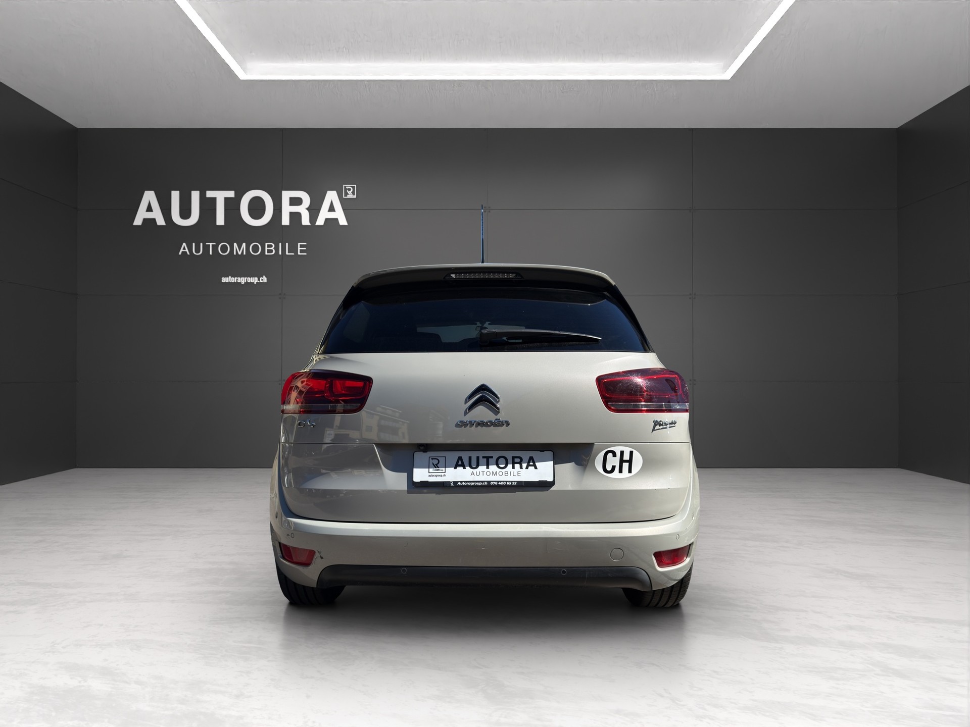 CITROEN C4 Picasso 1.2 Pure Tech Feel-image-4