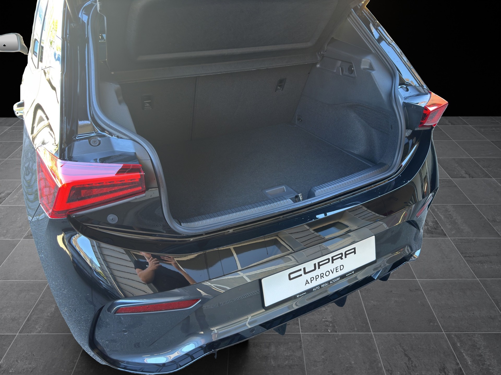 CUPRA Born 59 kWh e-Boost-image-18