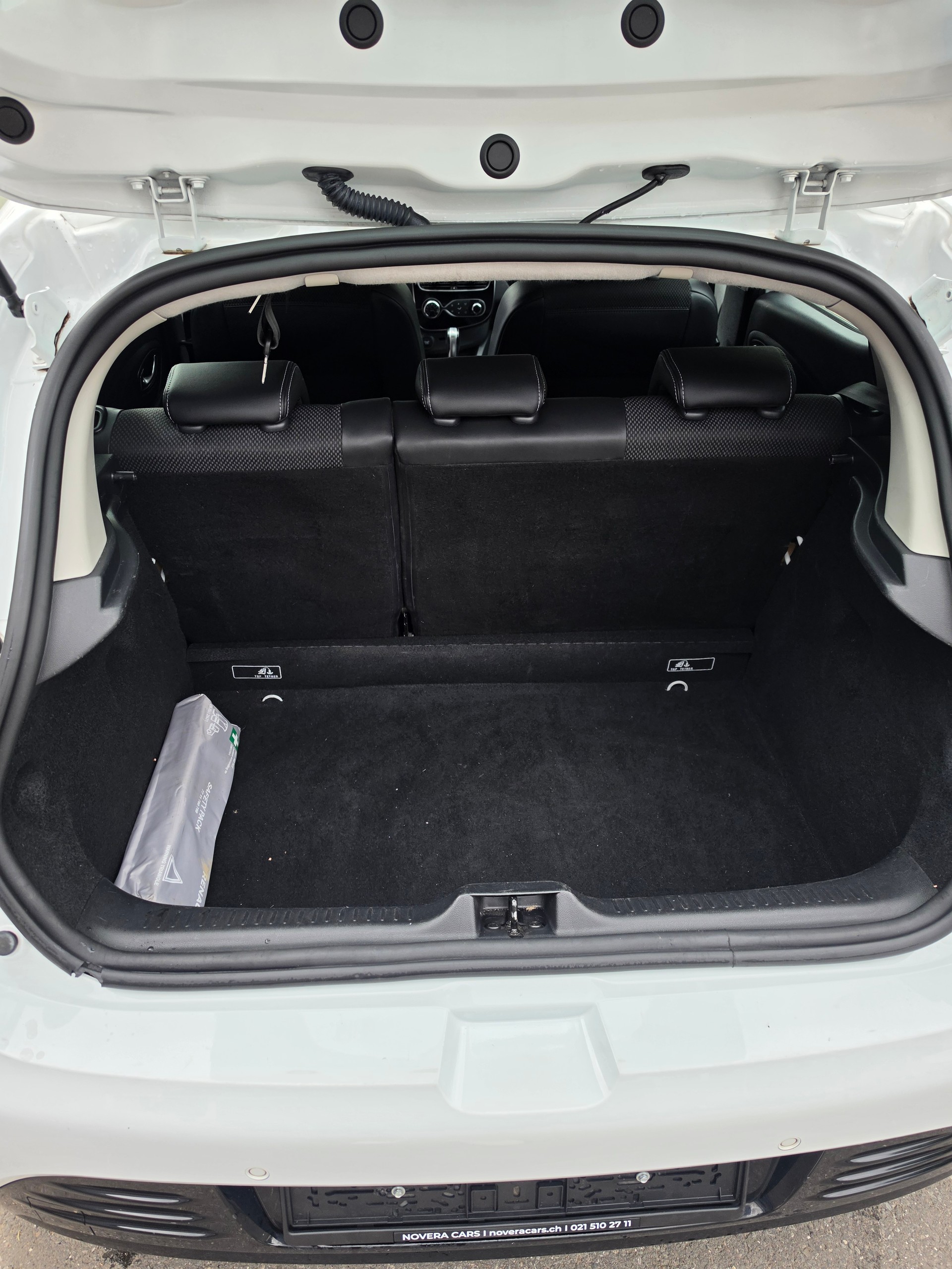 RENAULT Clio 1.2 16V T Intens EDC-image-11