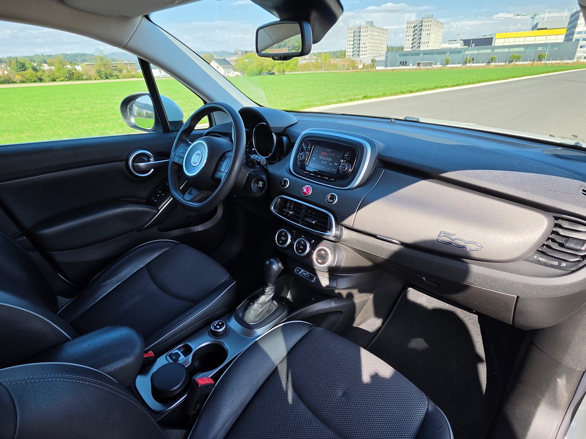FIAT 500X 2.0 MJ Cross 4x4 Automatic-image-9
