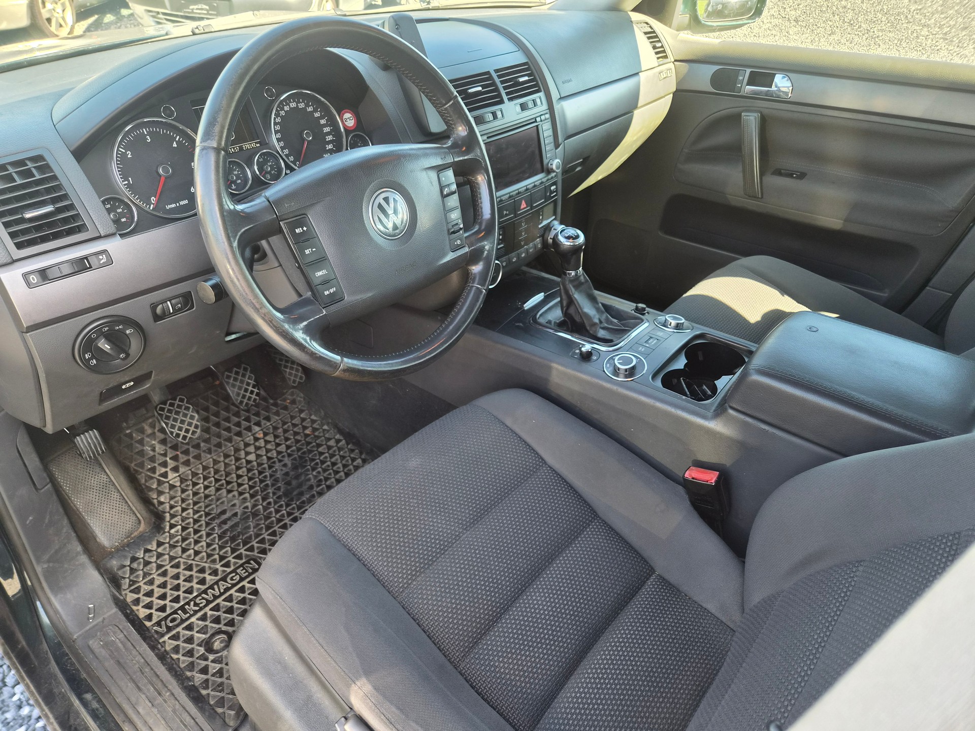 VW Touareg 2.5 TDI-image-12