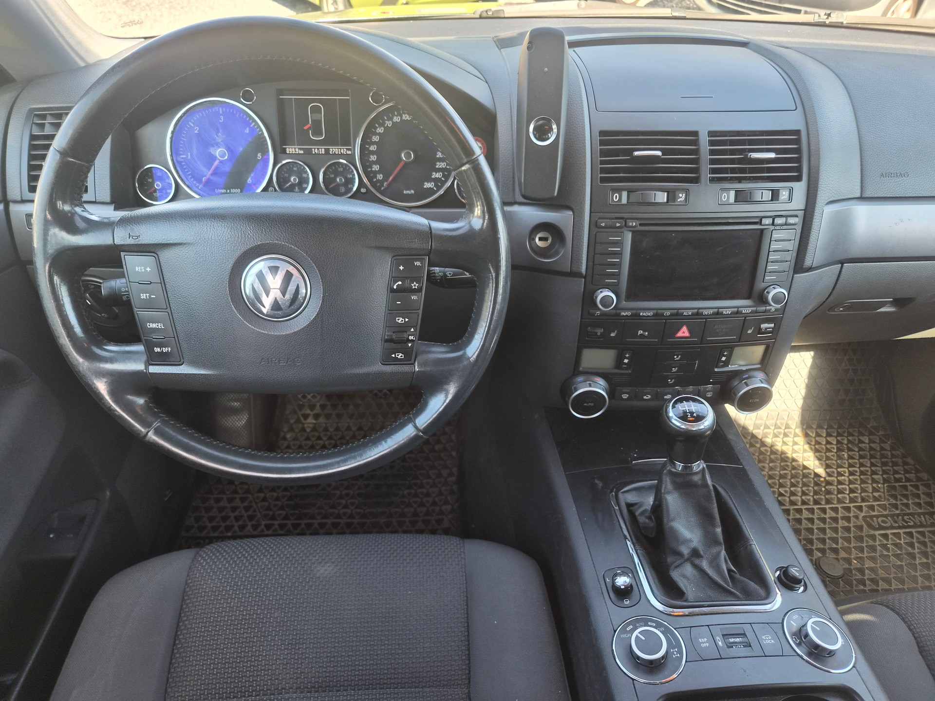 VW Touareg 2.5 TDI-image-9