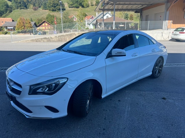 MERCEDES-BENZ CLA 180-image-0