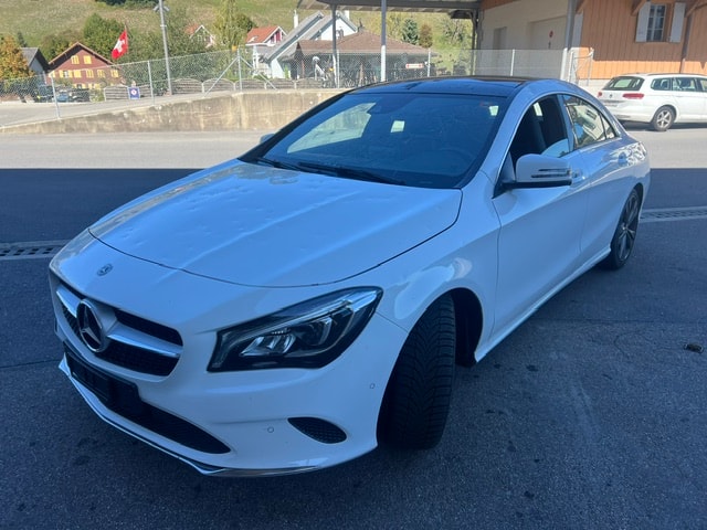 MERCEDES-BENZ CLA 180-image-5
