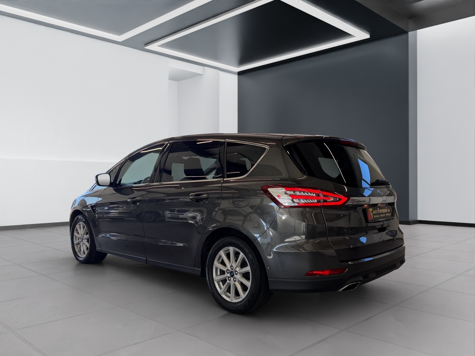 FORD S-Max 2.0 TDCi Titanium AWD PowerShift-image-3