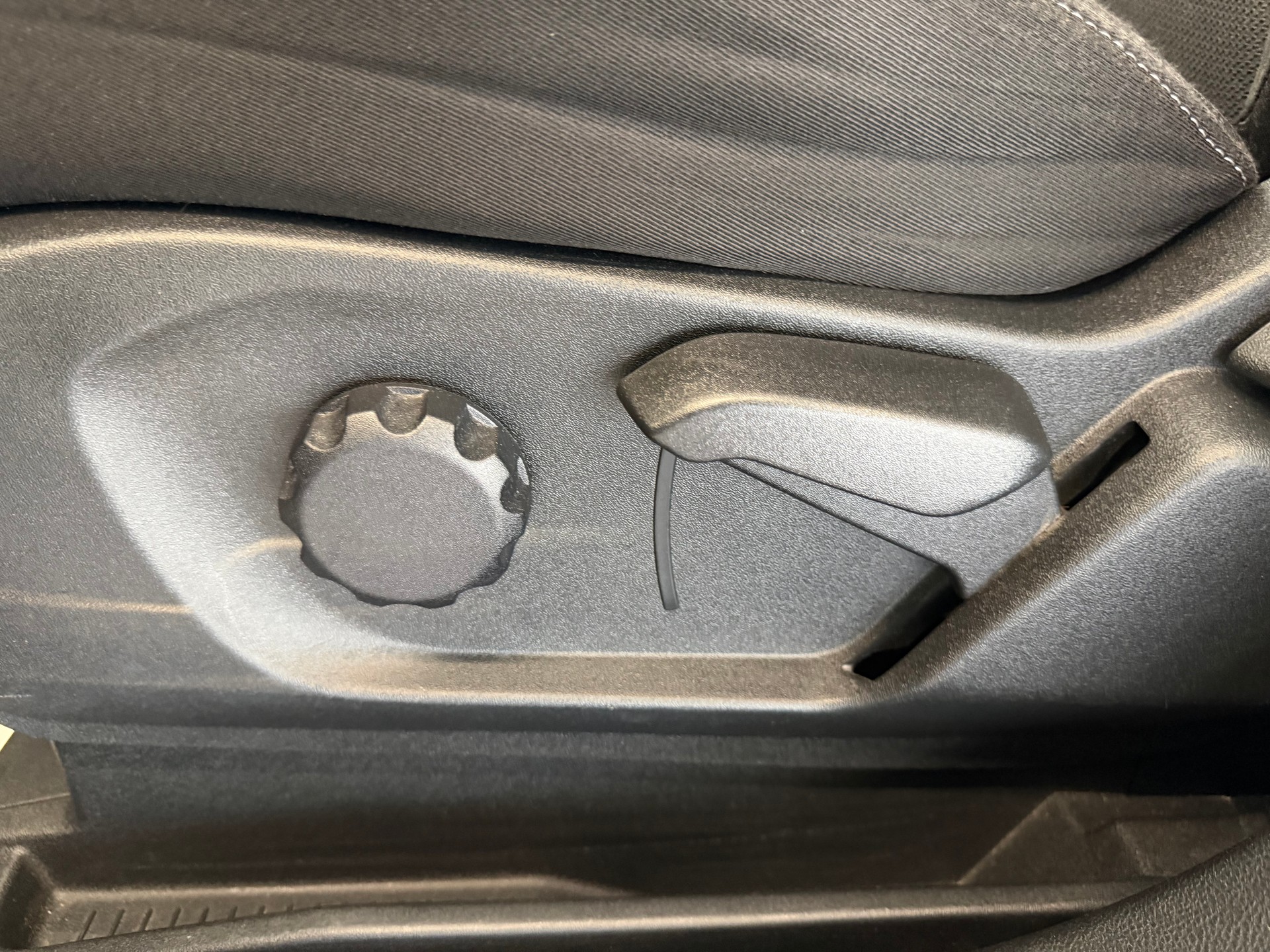FORD S-Max 2.0 TDCi Titanium AWD PowerShift-image-22