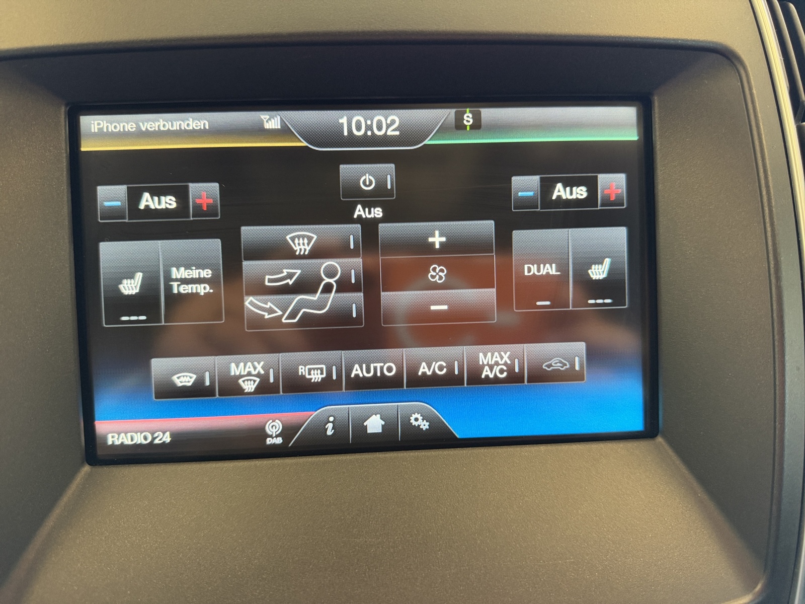 FORD S-Max 2.0 TDCi Titanium AWD PowerShift-image-29