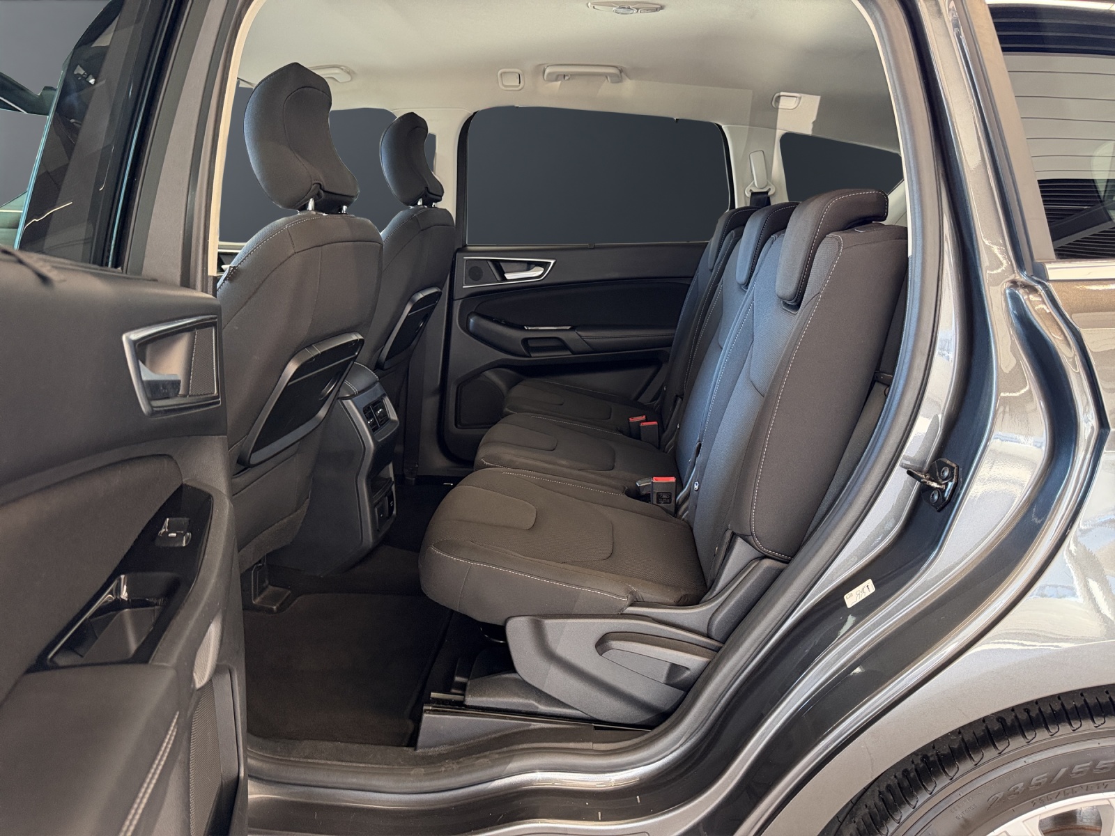 FORD S-Max 2.0 TDCi Titanium AWD PowerShift-image-19