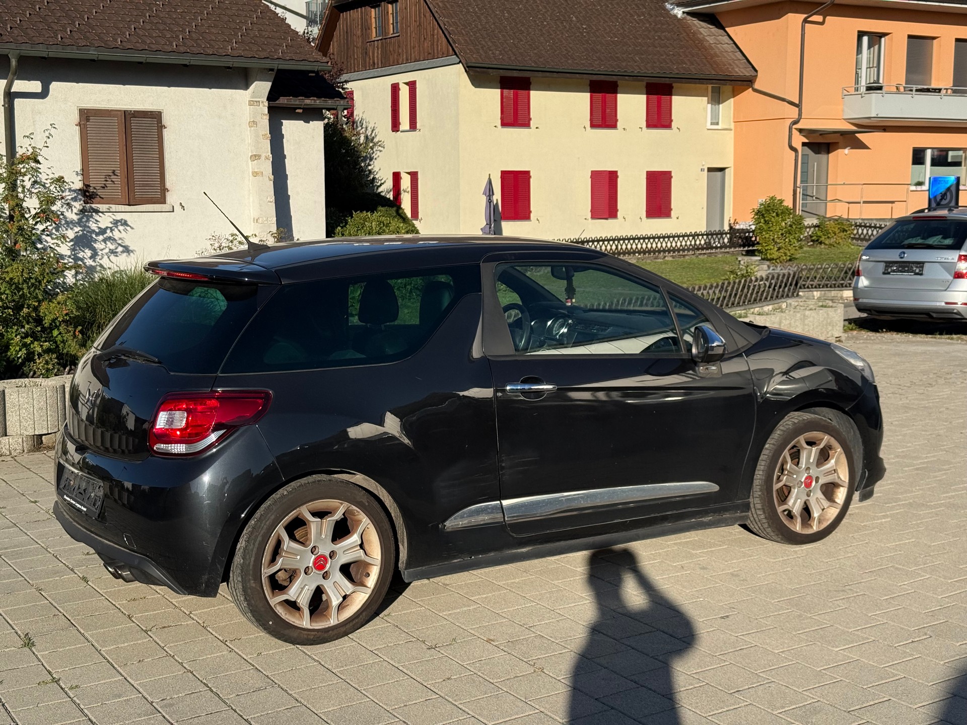 DS AUTOMOBILES DS3 1.6 THP Black & Silver-image-4