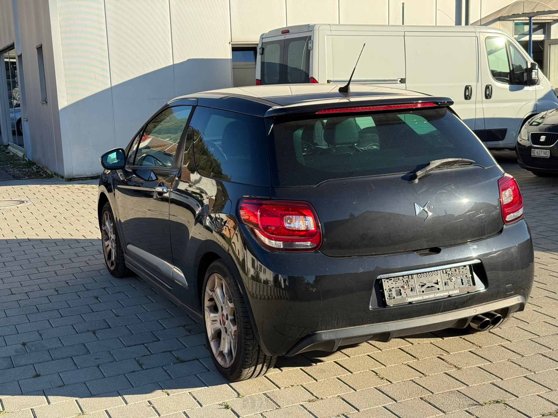 DS AUTOMOBILES DS3 1.6 THP Black & Silver-image-7