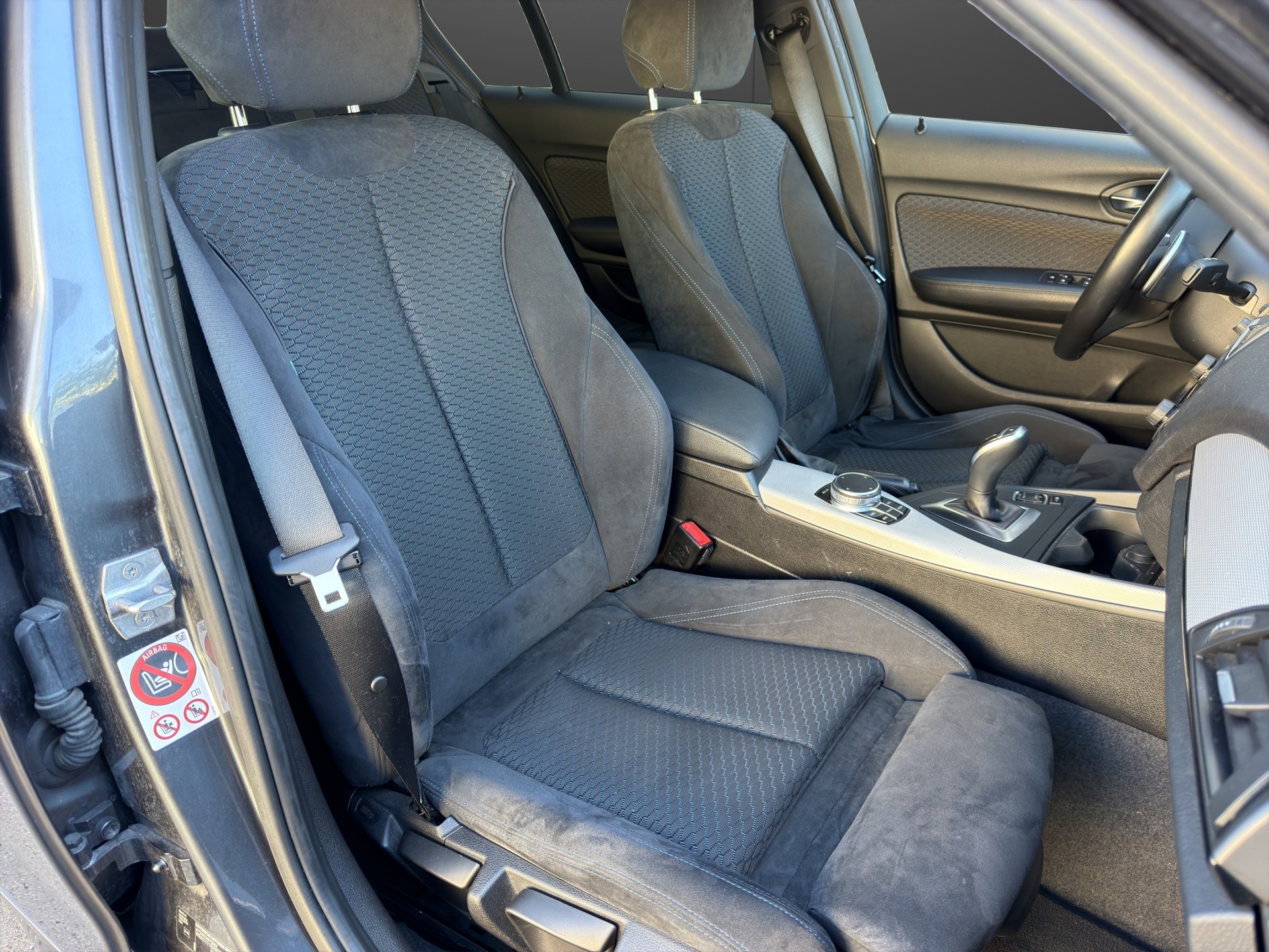BMW 120d xDrive M Sport Steptronic Frisch MFK/Service-image-17