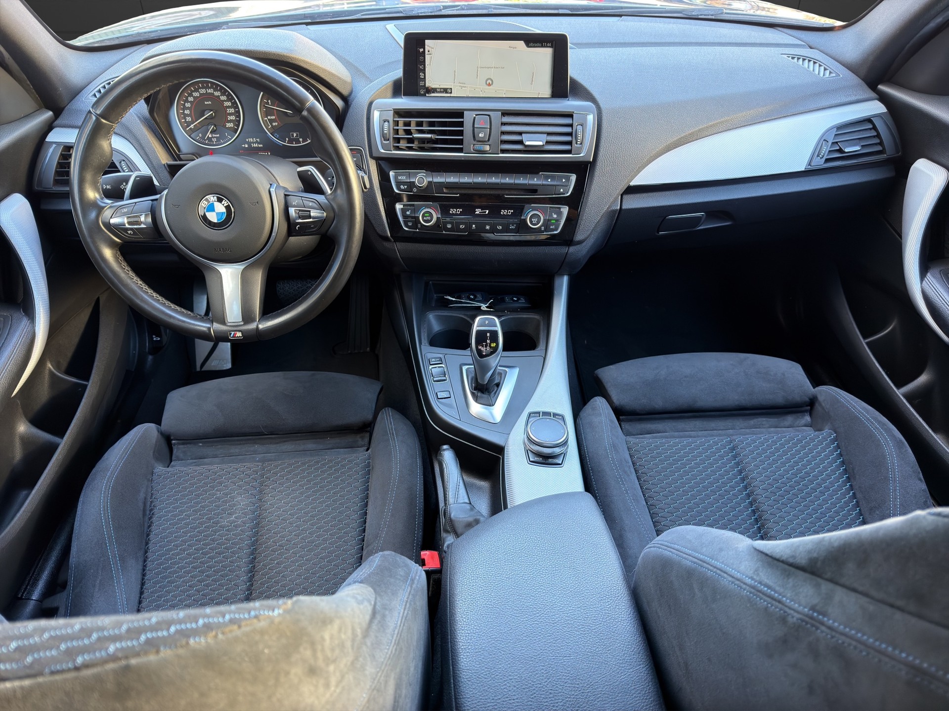 BMW 120d xDrive M Sport Steptronic Frisch MFK/Service-image-8