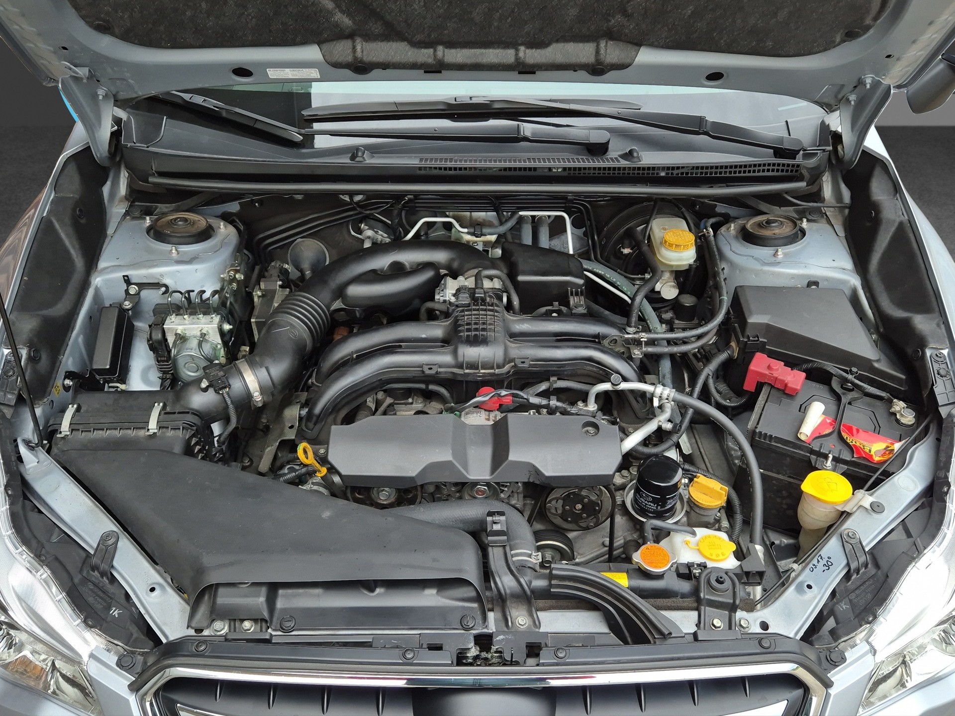 SUBARU XV 2.0 Swiss Two AWD CVT-image-8