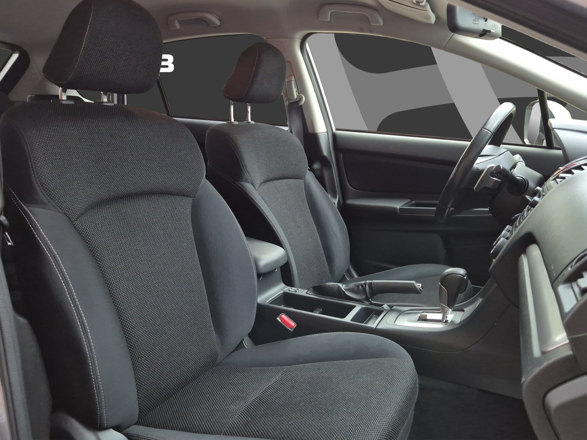 SUBARU XV 2.0 Swiss Two AWD CVT-image-12