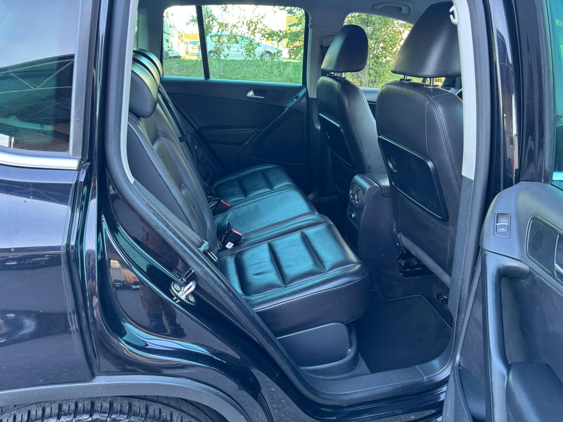 VW Tiguan 2.0 TSI Team DSG-image-10