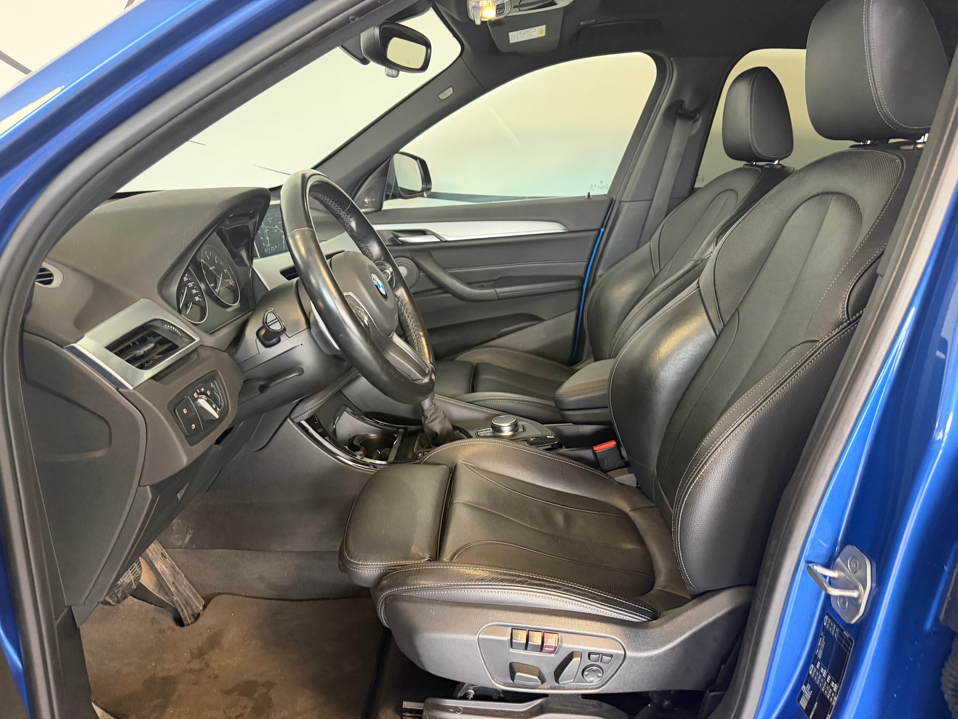 BMW X1 sDrive 18d M Sport Steptronic-image-7