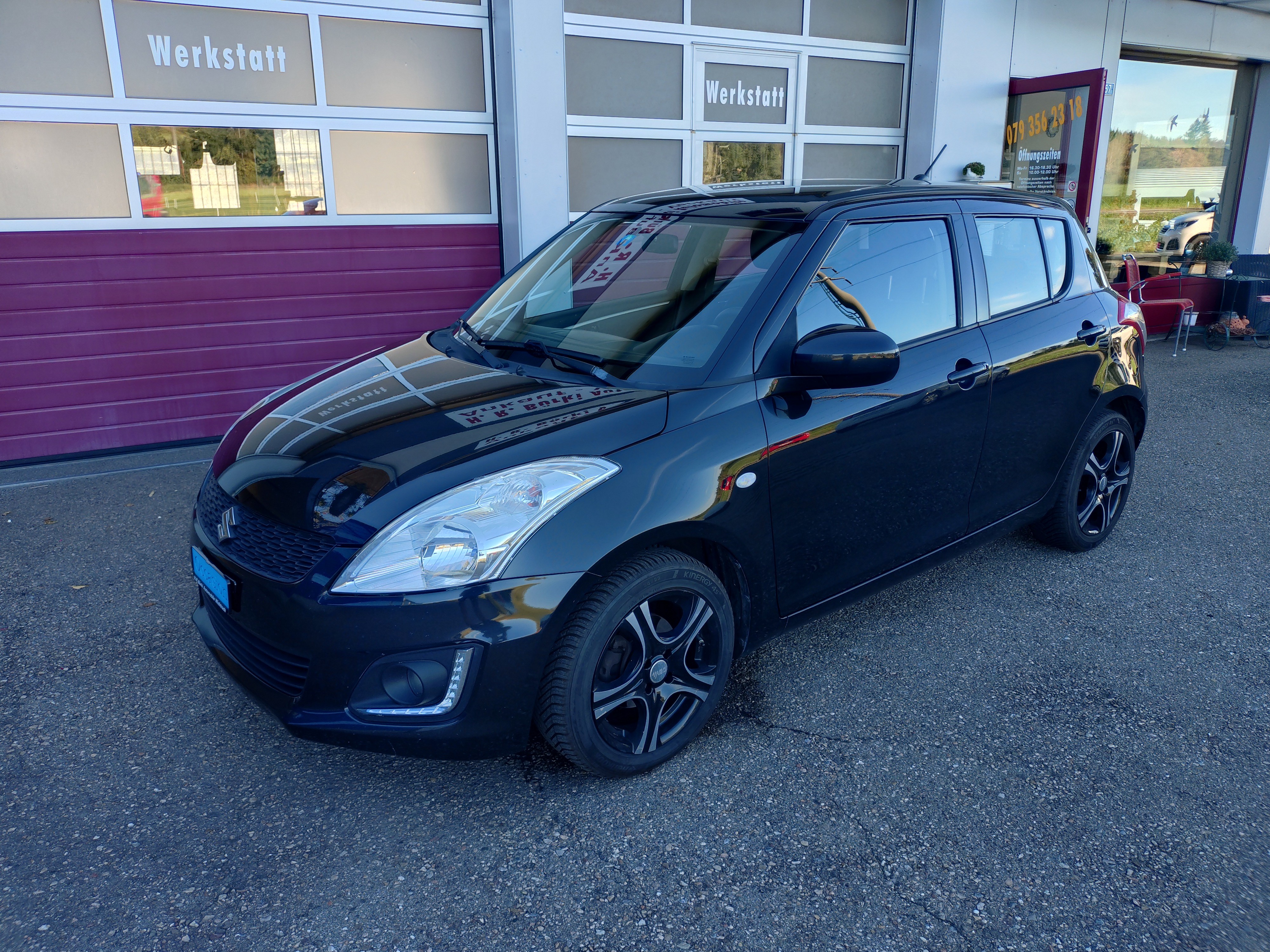 Car photo