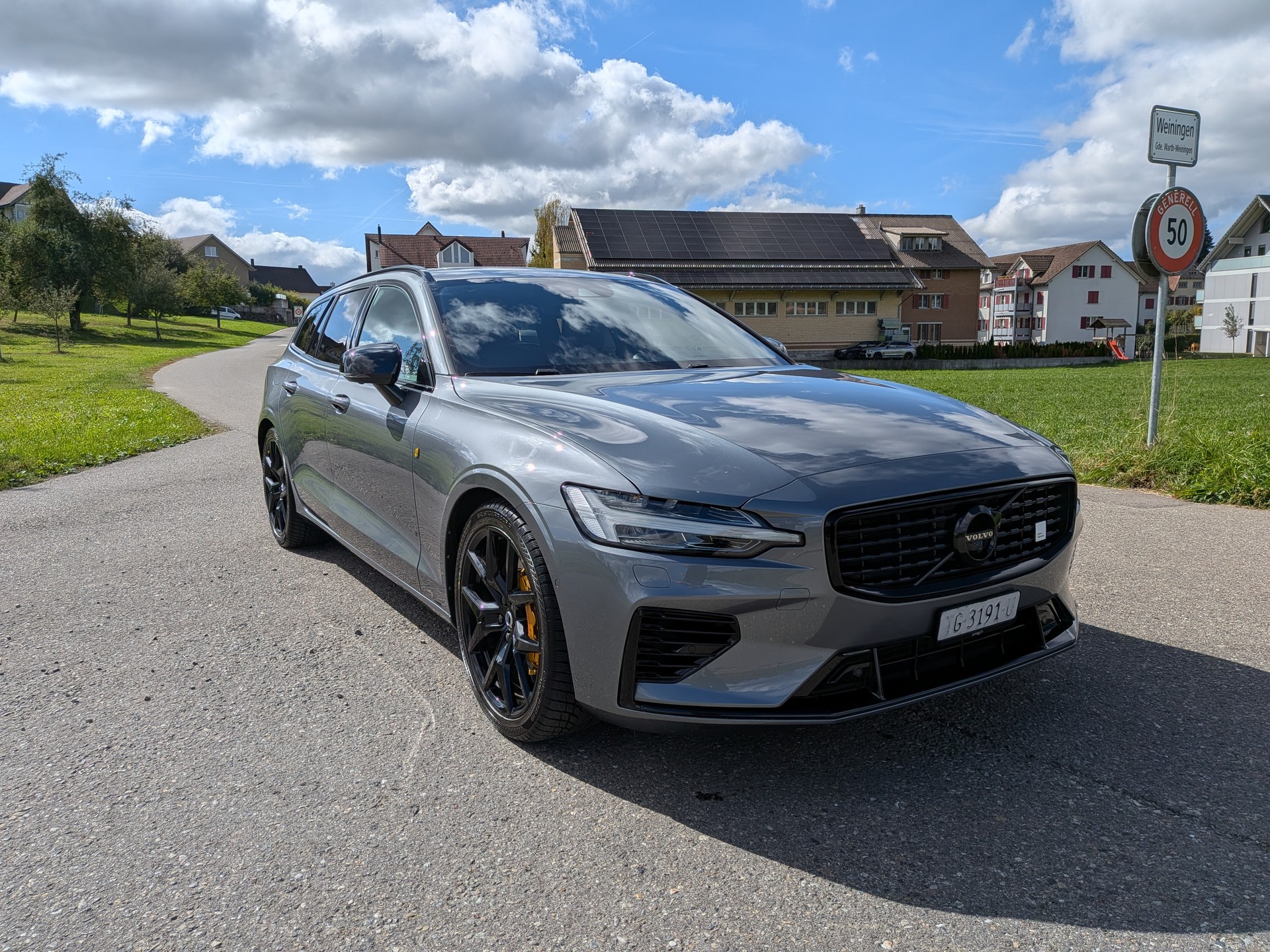 VOLVO V60 T8 eAWD Twin Engine POLESTAR Geartronic-image-2
