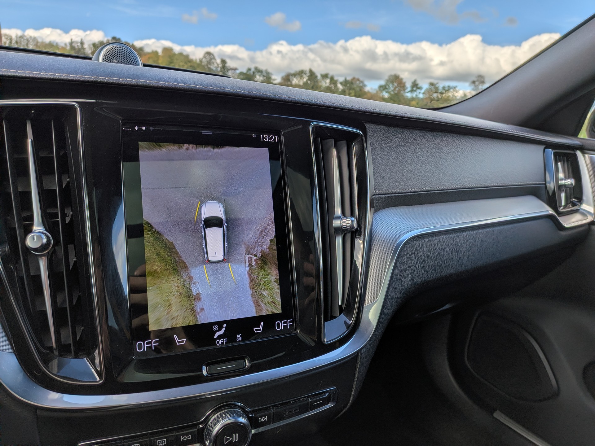 VOLVO V60 T8 eAWD Twin Engine POLESTAR Geartronic-image-22